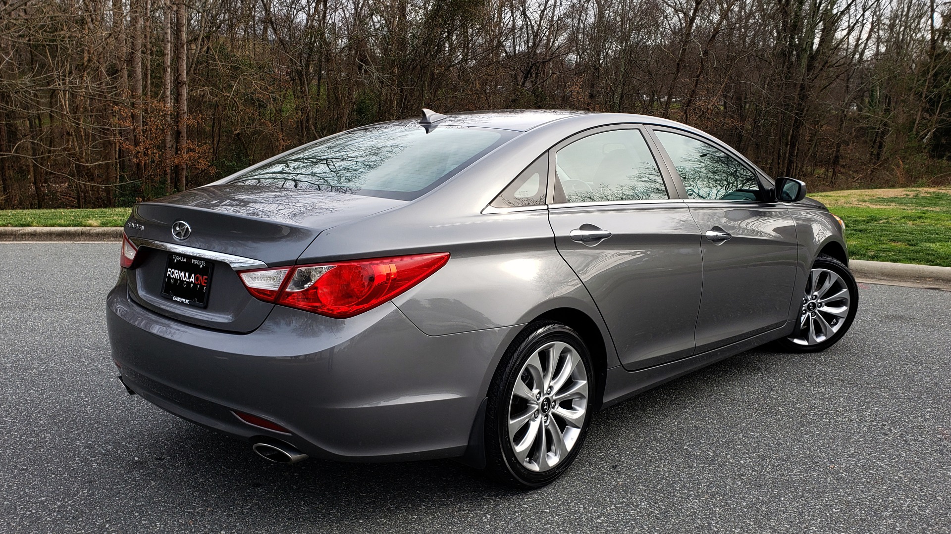 Used 2013 Hyundai SONATA SE AUTO / 2.4L 4-CYL / 6-SPD AUTO / VERY CLEAN for sale Sold at Formula Imports in Charlotte NC 28227 8