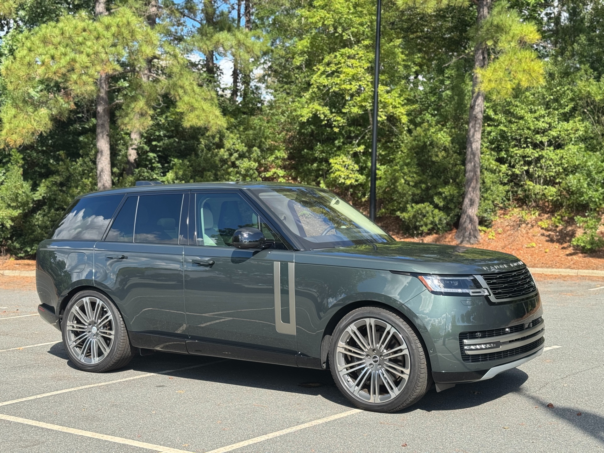 Used 2023 Land Rover Range Rover SE P530 V8 / SWB / 22IN WHEELS for sale Sold at Formula Imports in Charlotte NC 28227 15