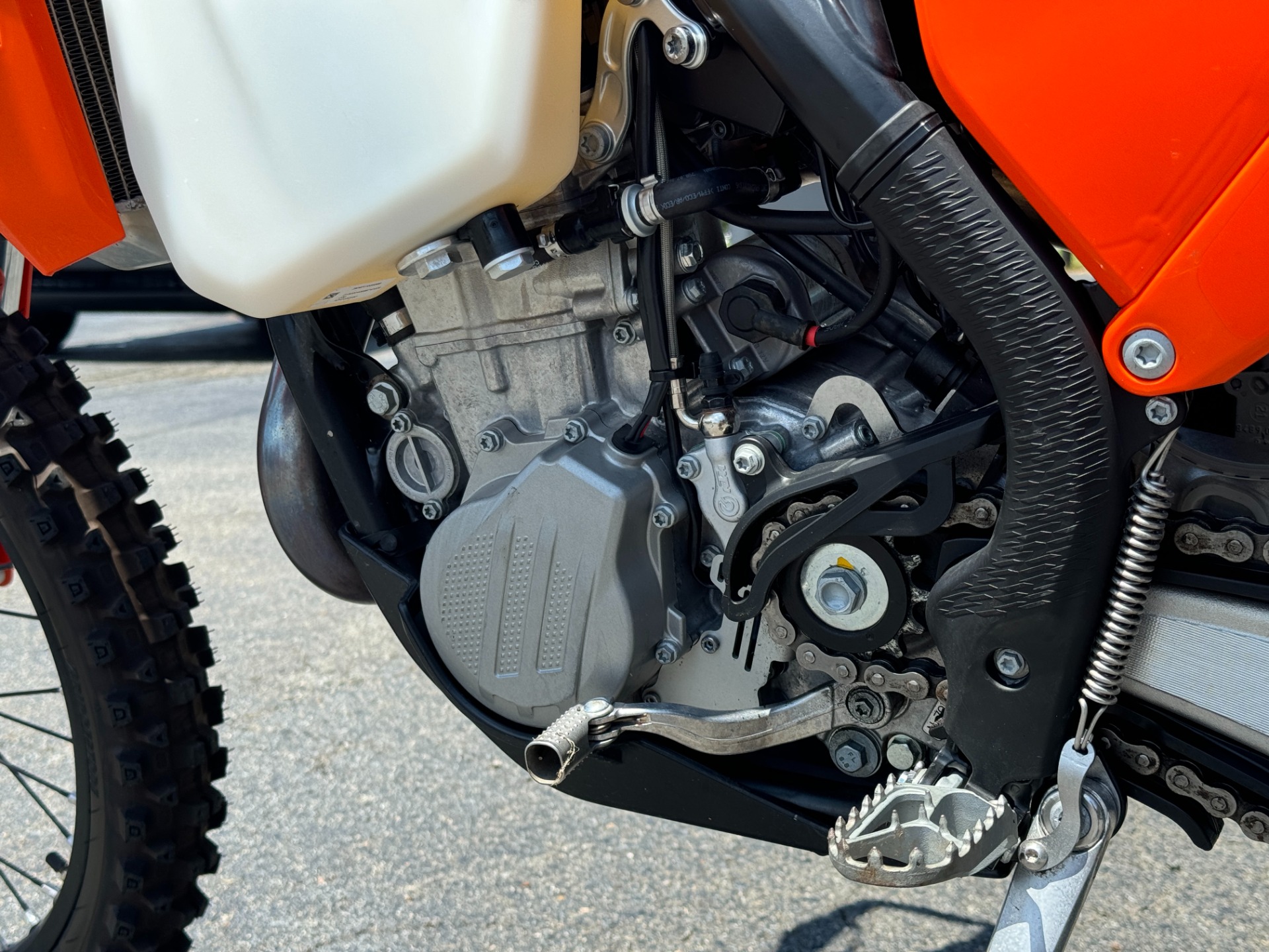 Used 2022 KTM 500 EXC-F HAND GUARDS // 1 OWNER ADULT OWNED for sale Sold at Formula Imports in Charlotte NC 28227 7