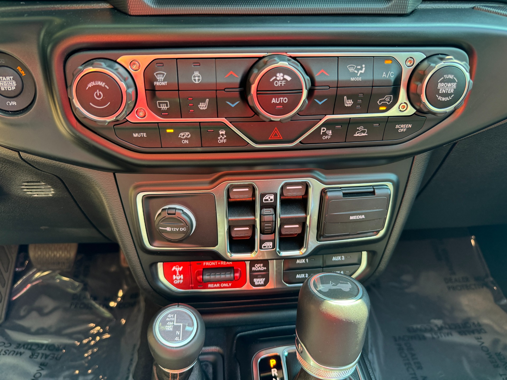 Used 2021 Jeep Wrangler Unlimited Rubicon 392 392 HEMI / TOW PKG / ONE-TOUCH POWER TOP for sale Sold at Formula Imports in Charlotte NC 28227 44