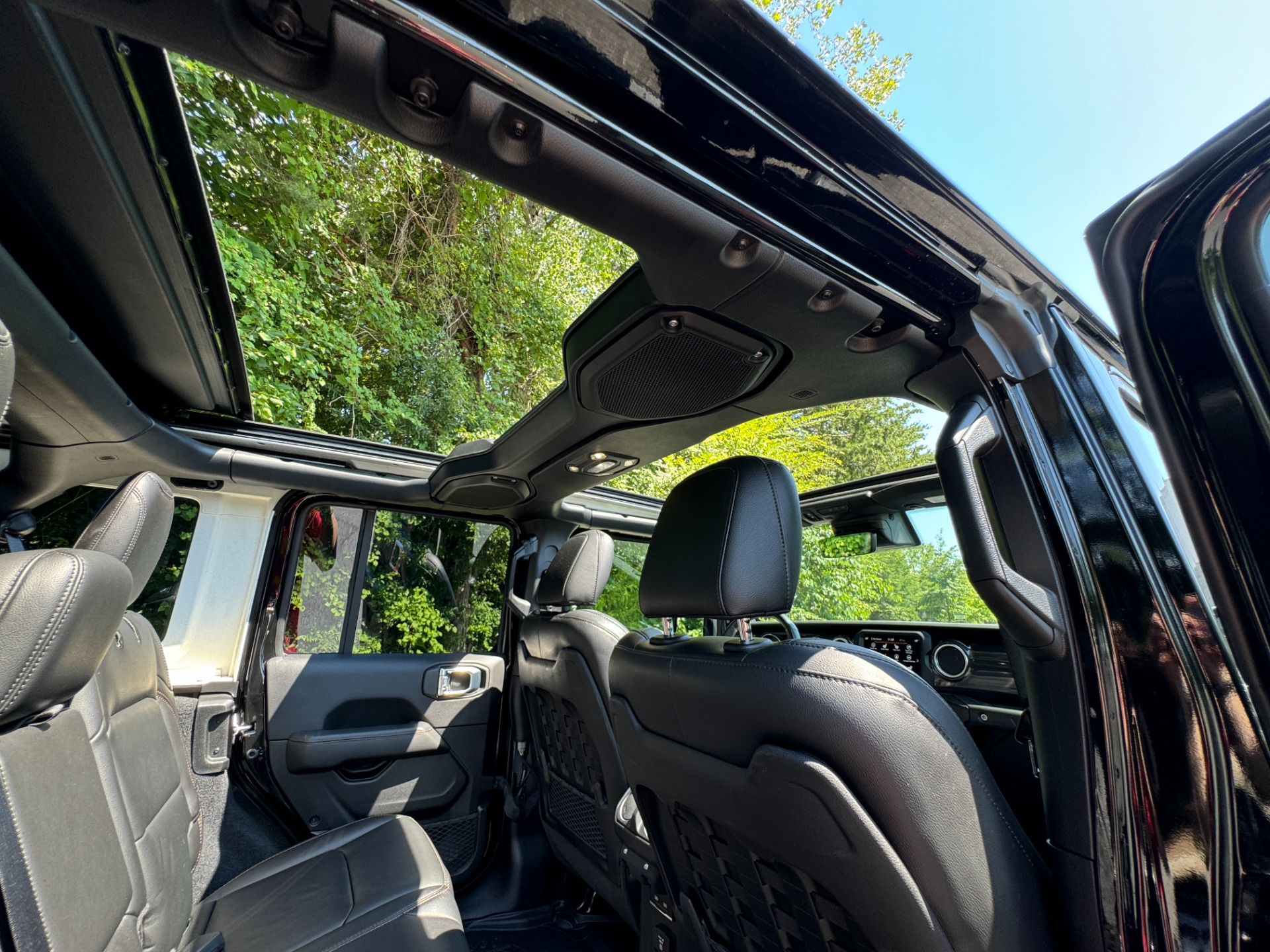 Used 2021 Jeep Wrangler Unlimited Rubicon 392 392 HEMI / TOW PKG / ONE-TOUCH POWER TOP for sale Sold at Formula Imports in Charlotte NC 28227 64