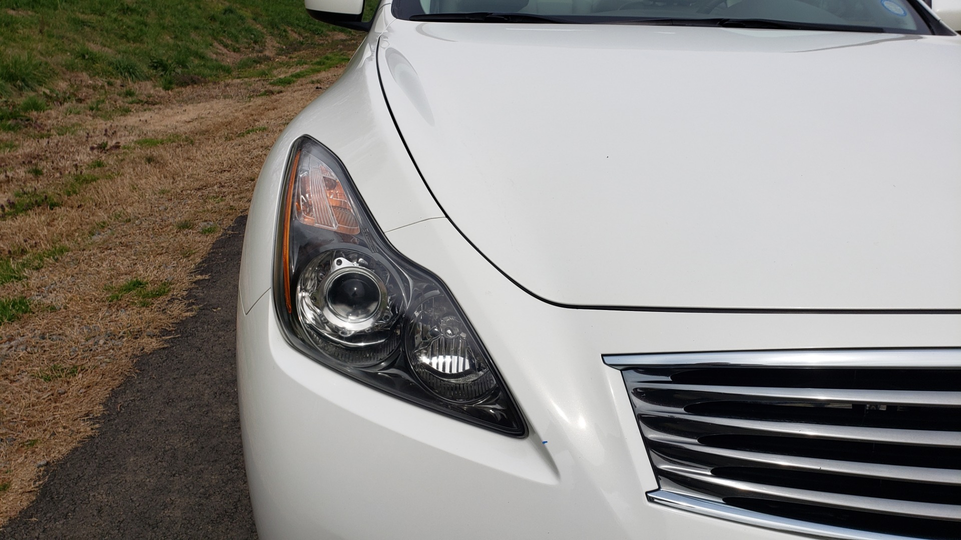 Used 2012 Infiniti G37 Coupe X AWD PREMIUM SPORT PKG / NAV / SUNROOF / REARVIEW for sale Sold at Formula Imports in Charlotte NC 28227 10