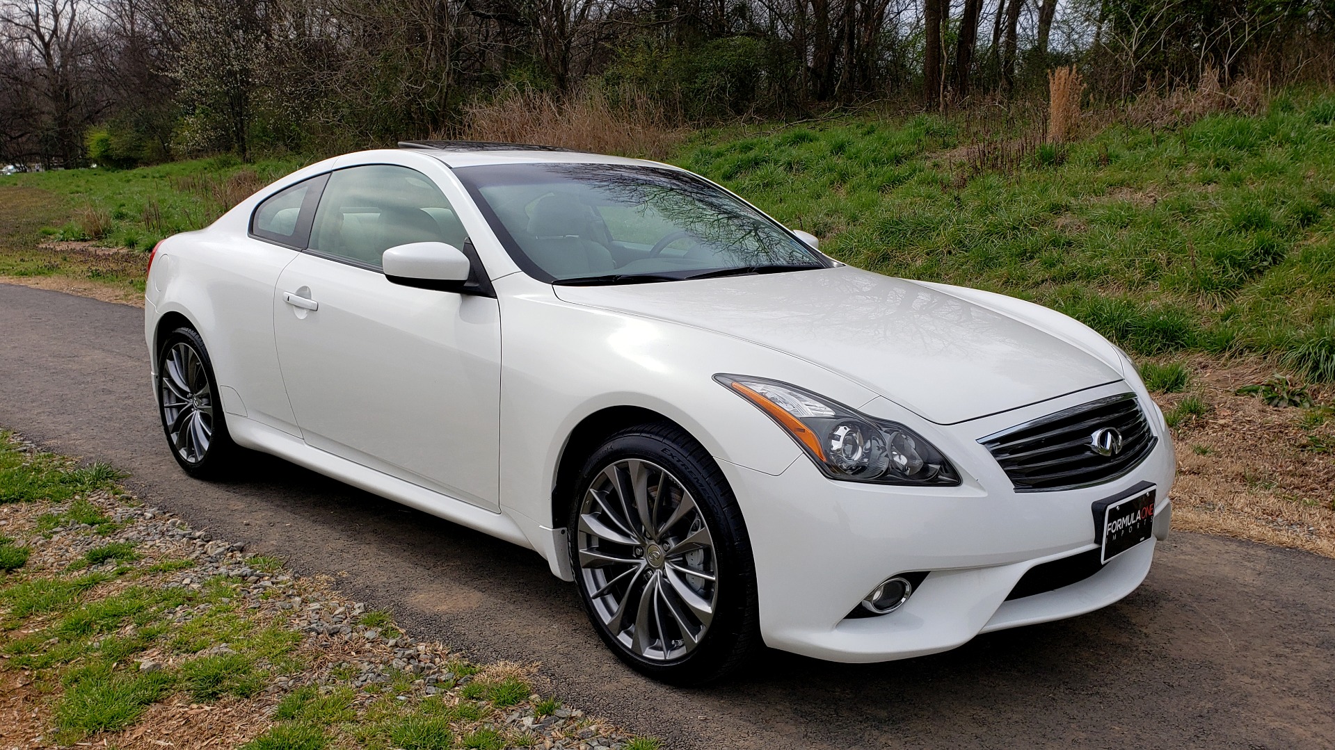 Used 2012 Infiniti G37 Coupe X AWD PREMIUM SPORT PKG / NAV / SUNROOF / REARVIEW for sale Sold at Formula Imports in Charlotte NC 28227 4