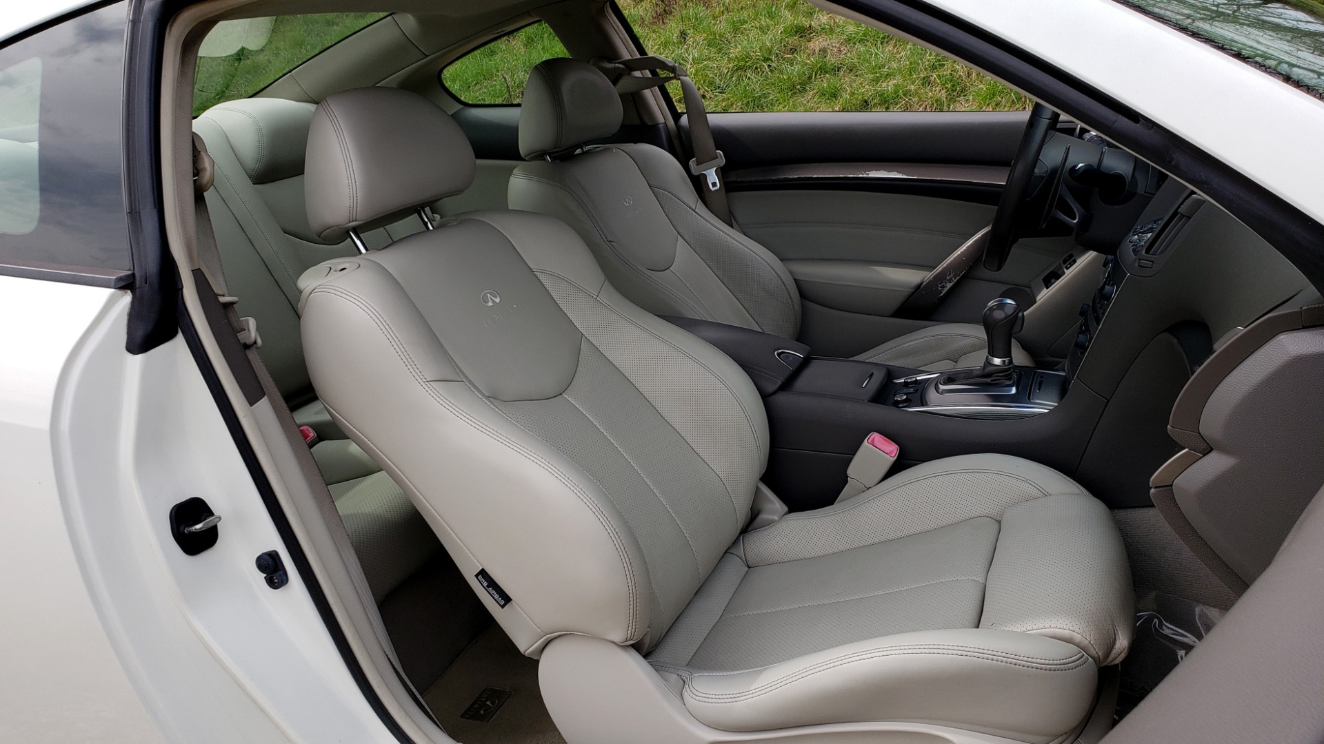 Used 2012 Infiniti G37 Coupe X AWD PREMIUM SPORT PKG / NAV / SUNROOF / REARVIEW for sale Sold at Formula Imports in Charlotte NC 28227 70