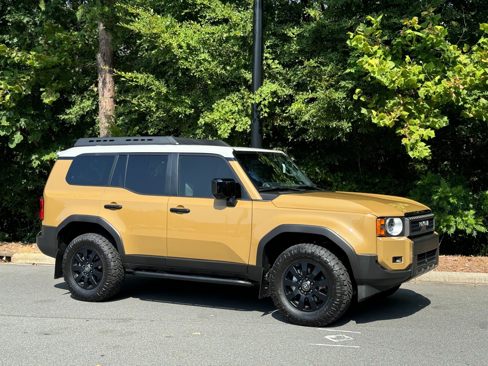 Used 2024 Toyota Land Cruiser First Edition FIRST EDITION / A/T TIRES / DASHCAM for sale Sold at Formula Imports in Charlotte NC 28227 15