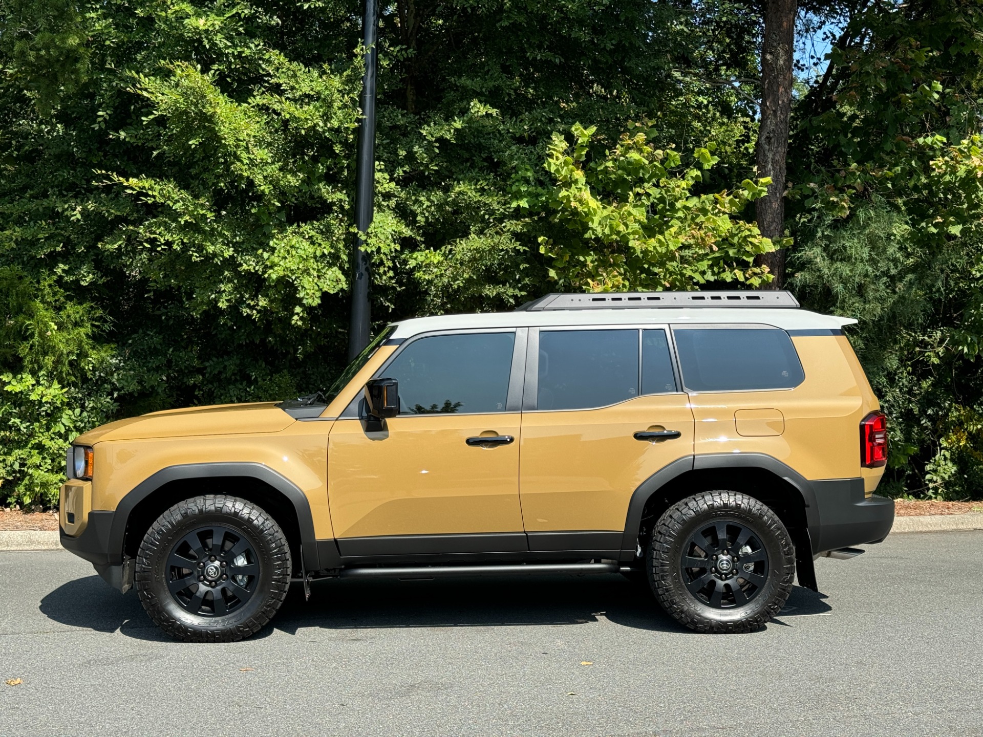 Used 2024 Toyota Land Cruiser First Edition FIRST EDITION / A/T TIRES / DASHCAM for sale Sold at Formula Imports in Charlotte NC 28227 6