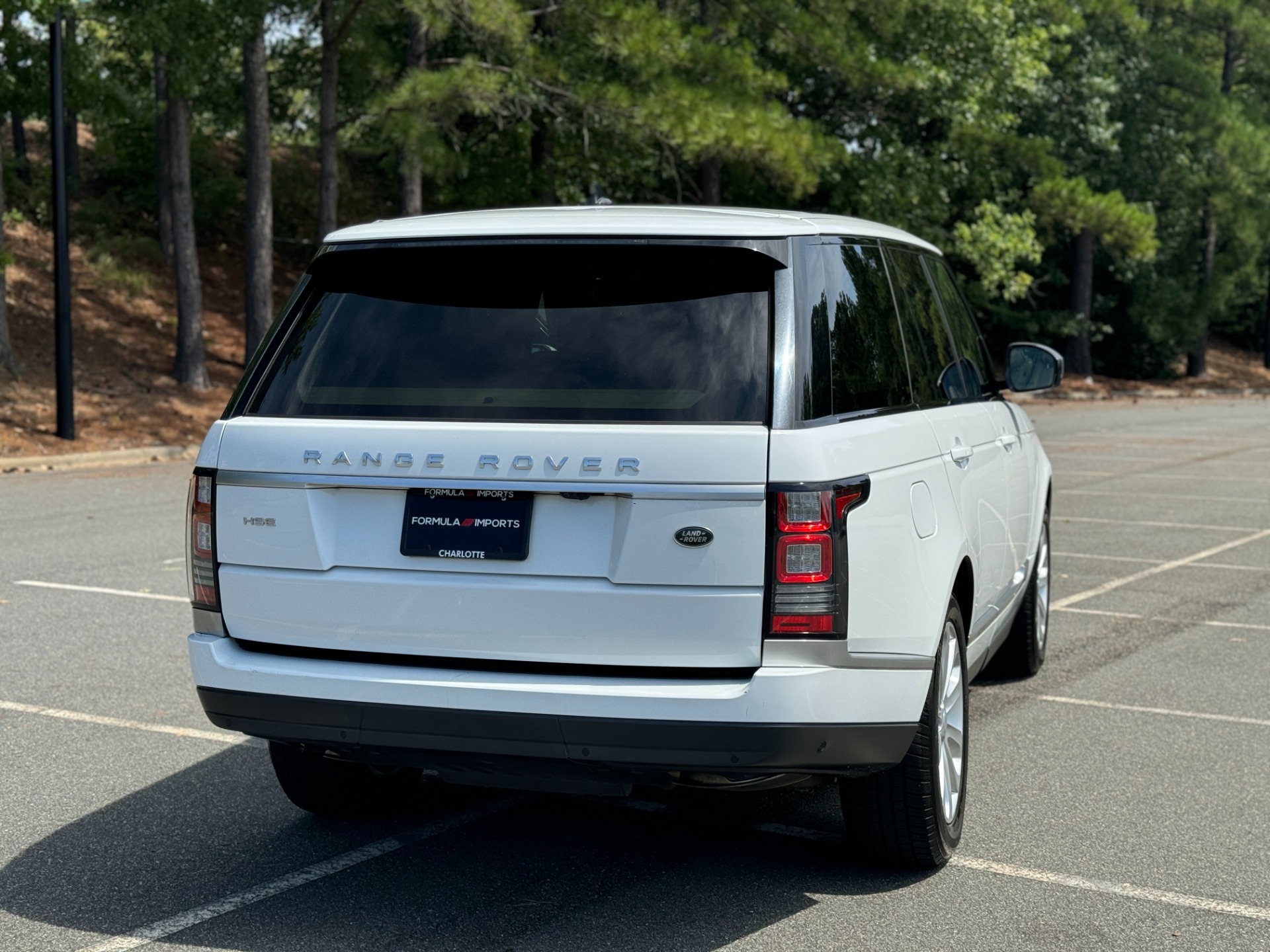 Used 2016 Land Rover Range Rover HSE HSE for sale Sold at Formula Imports in Charlotte NC 28227 11