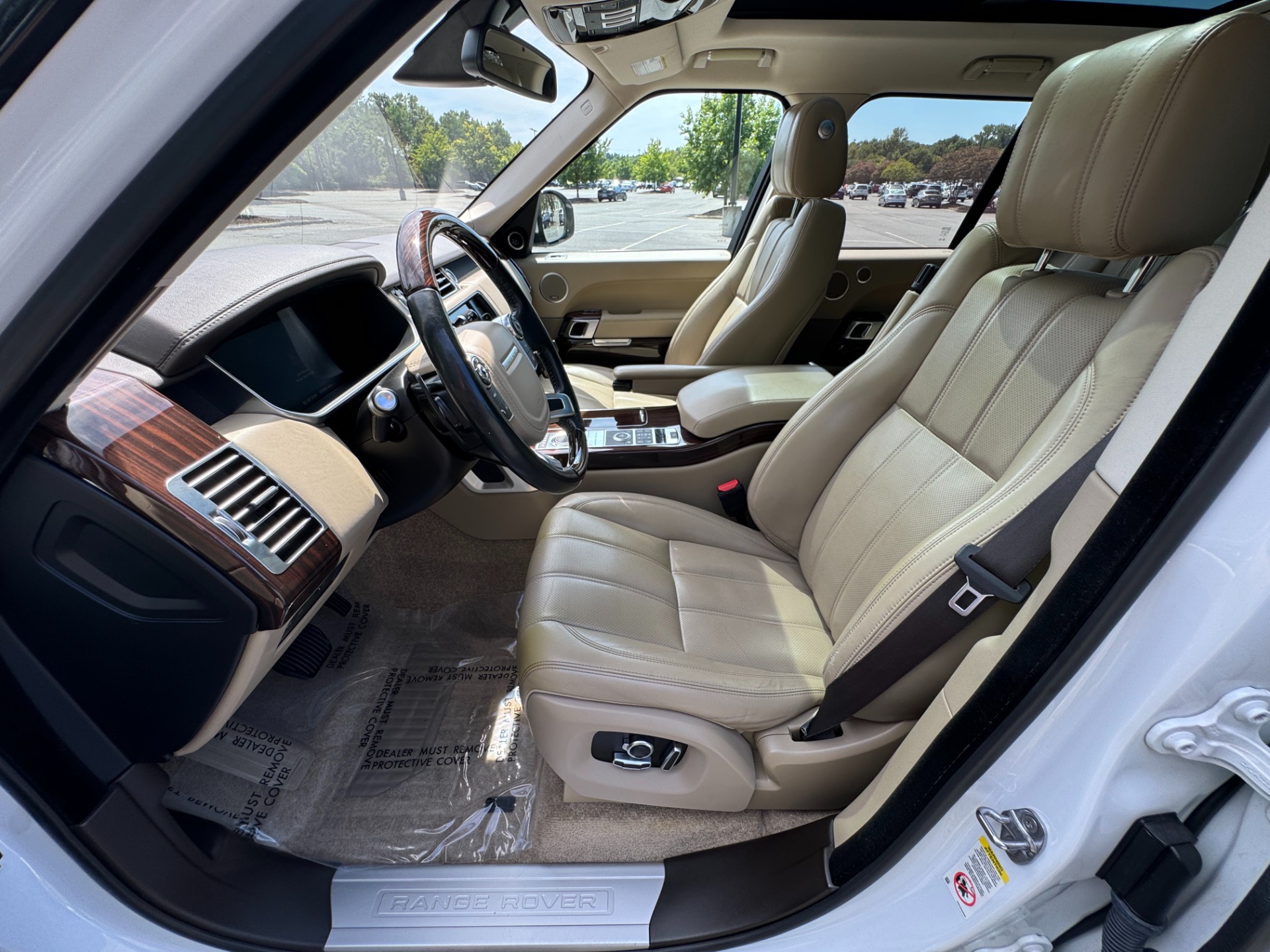 Used 2016 Land Rover Range Rover HSE HSE for sale Sold at Formula Imports in Charlotte NC 28227 19