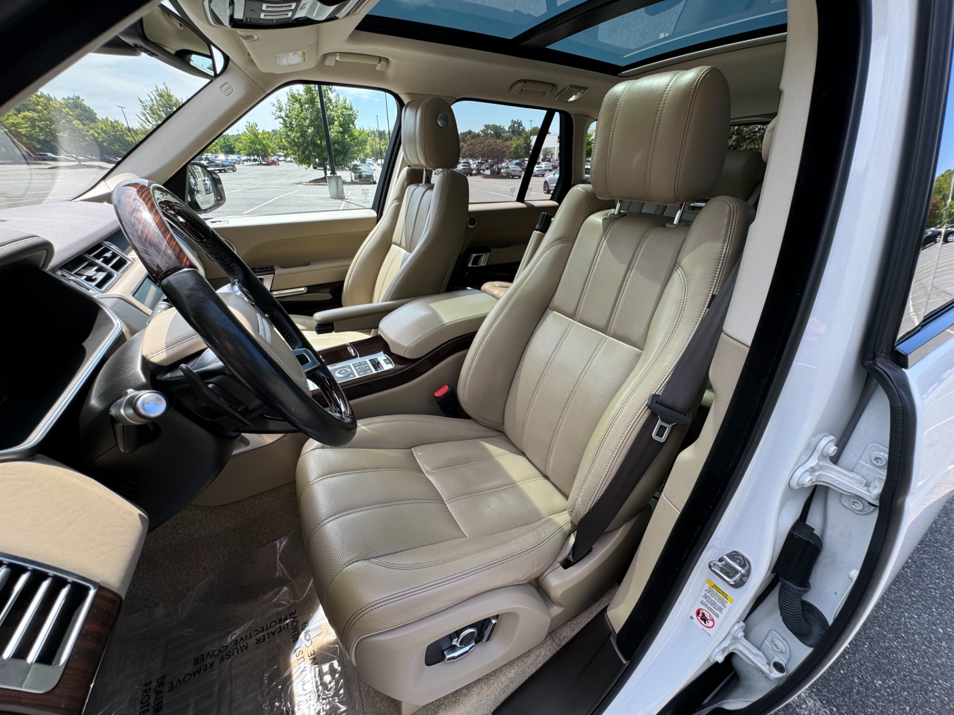 Used 2016 Land Rover Range Rover HSE HSE for sale Sold at Formula Imports in Charlotte NC 28227 20
