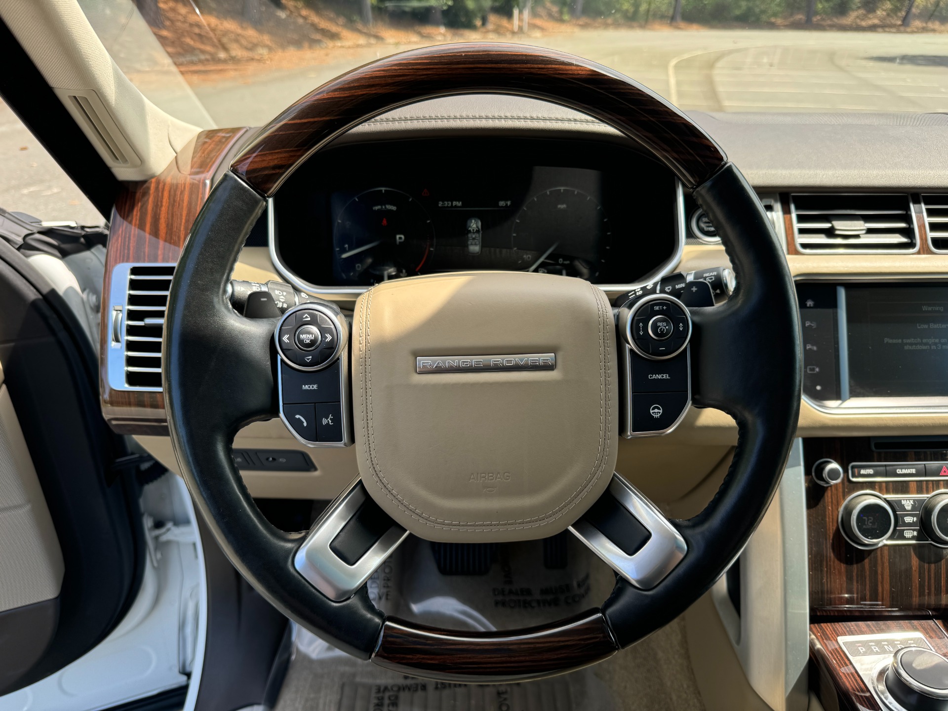 Used 2016 Land Rover Range Rover HSE HSE for sale Sold at Formula Imports in Charlotte NC 28227 24