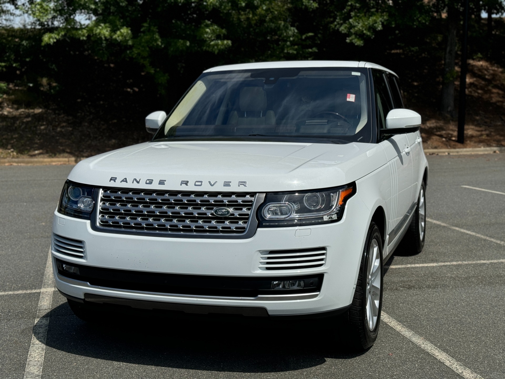 Used 2016 Land Rover Range Rover HSE HSE for sale Sold at Formula Imports in Charlotte NC 28227 3