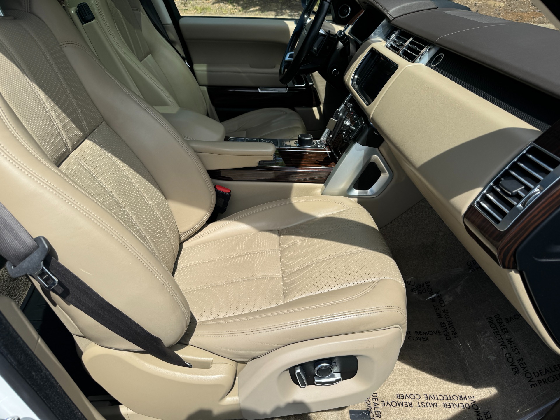 Used 2016 Land Rover Range Rover HSE HSE for sale Sold at Formula Imports in Charlotte NC 28227 47