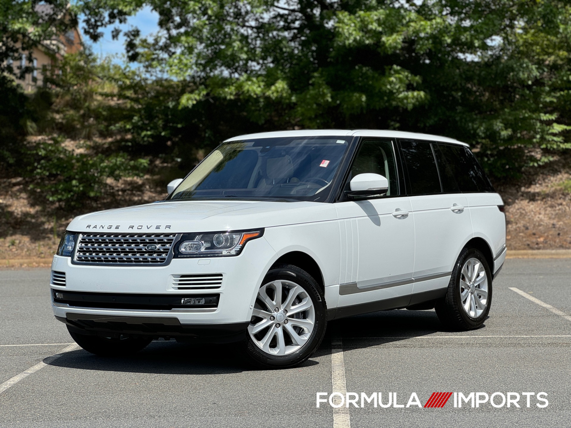 Used 2016 Land Rover Range Rover HSE HSE for sale Sold at Formula Imports in Charlotte NC 28227 1