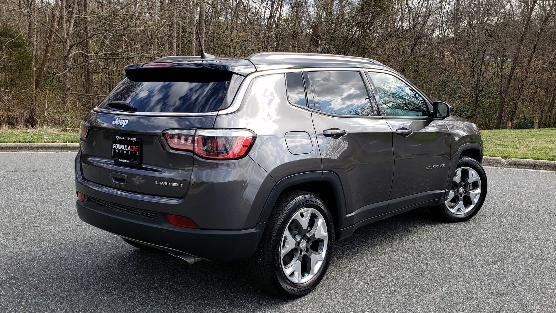 Used 2019 Jeep COMPASS LIMITED FWD / SUNROOF / BLIND SPOT / PARK SENSE for sale Sold at Formula Imports in Charlotte NC 28227 6