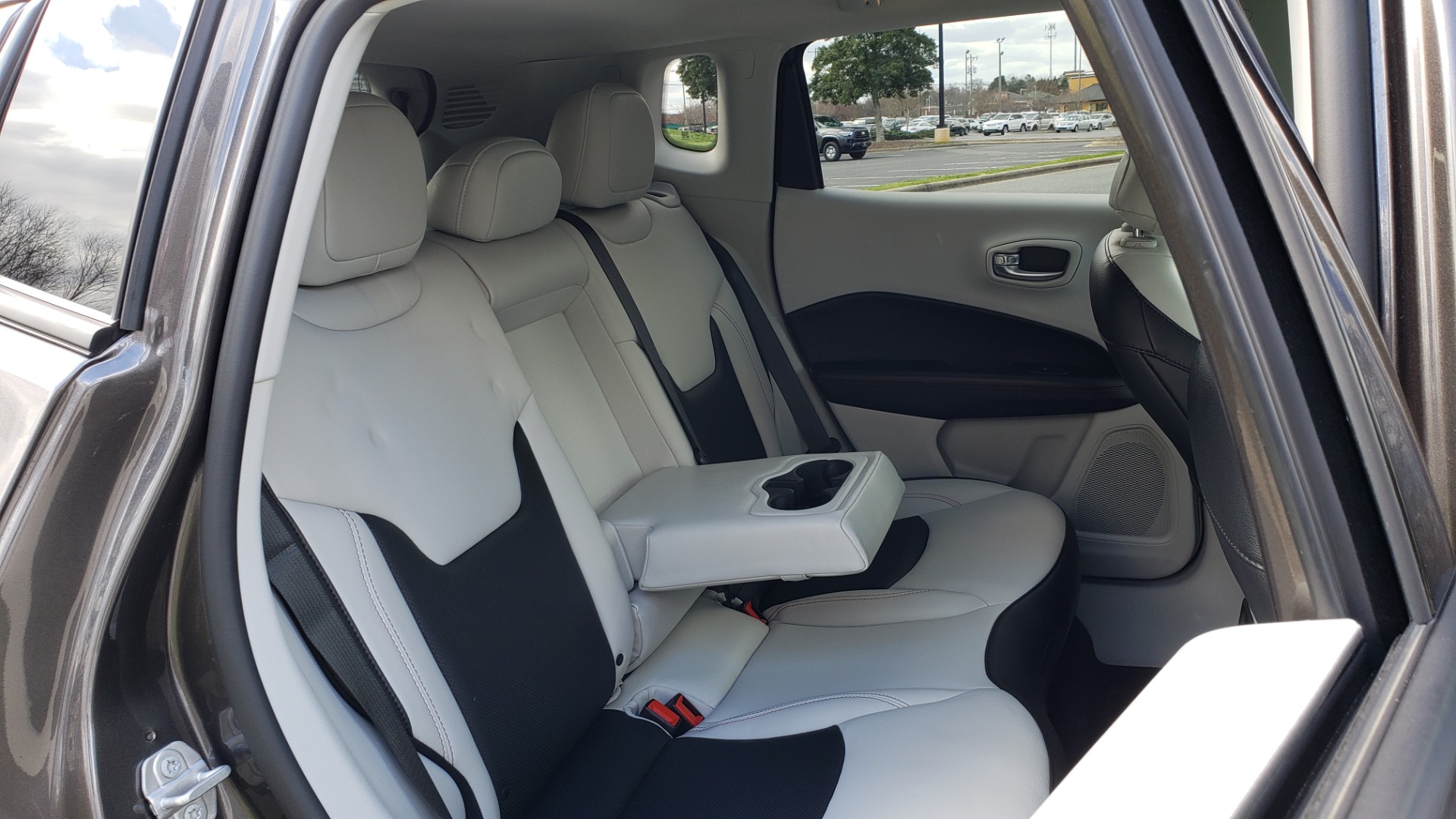 Used 2019 Jeep COMPASS LIMITED FWD / SUNROOF / BLIND SPOT / PARK SENSE for sale Sold at Formula Imports in Charlotte NC 28227 74