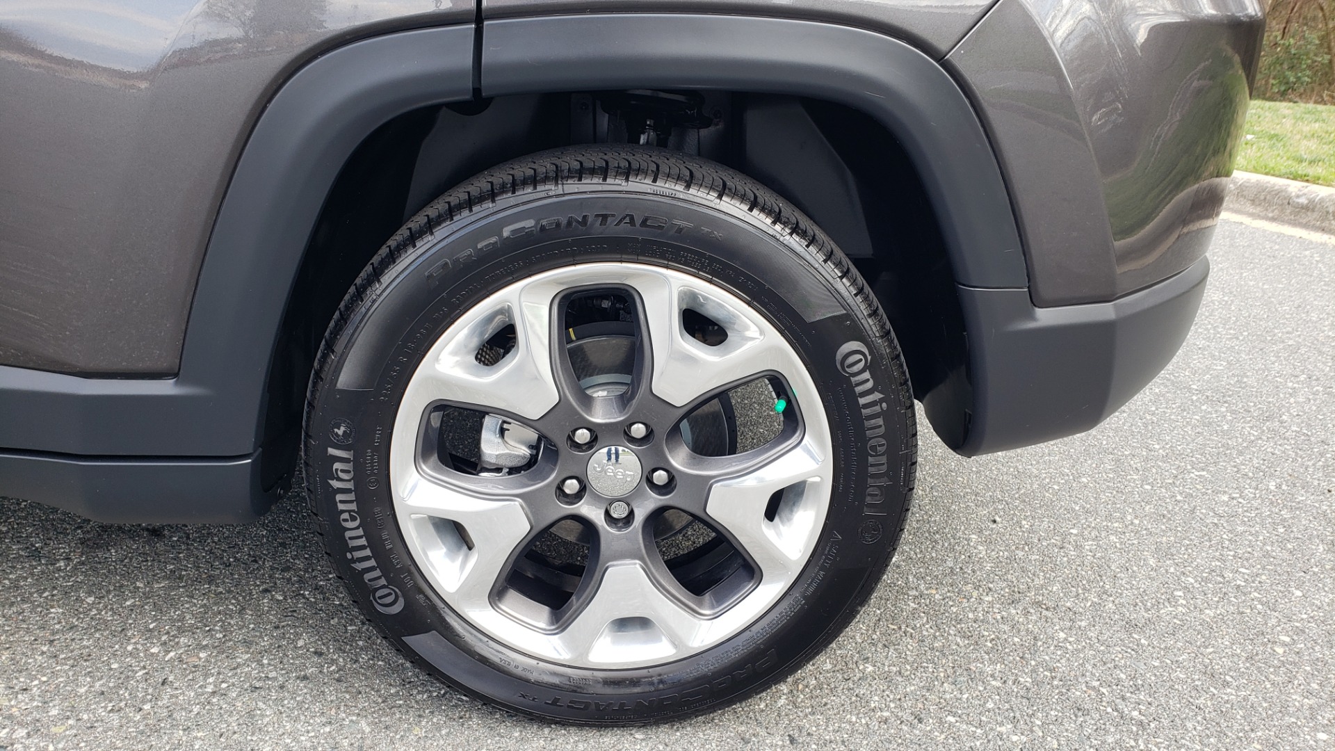 Used 2019 Jeep COMPASS LIMITED FWD / SUNROOF / BLIND SPOT / PARK SENSE for sale Sold at Formula Imports in Charlotte NC 28227 82