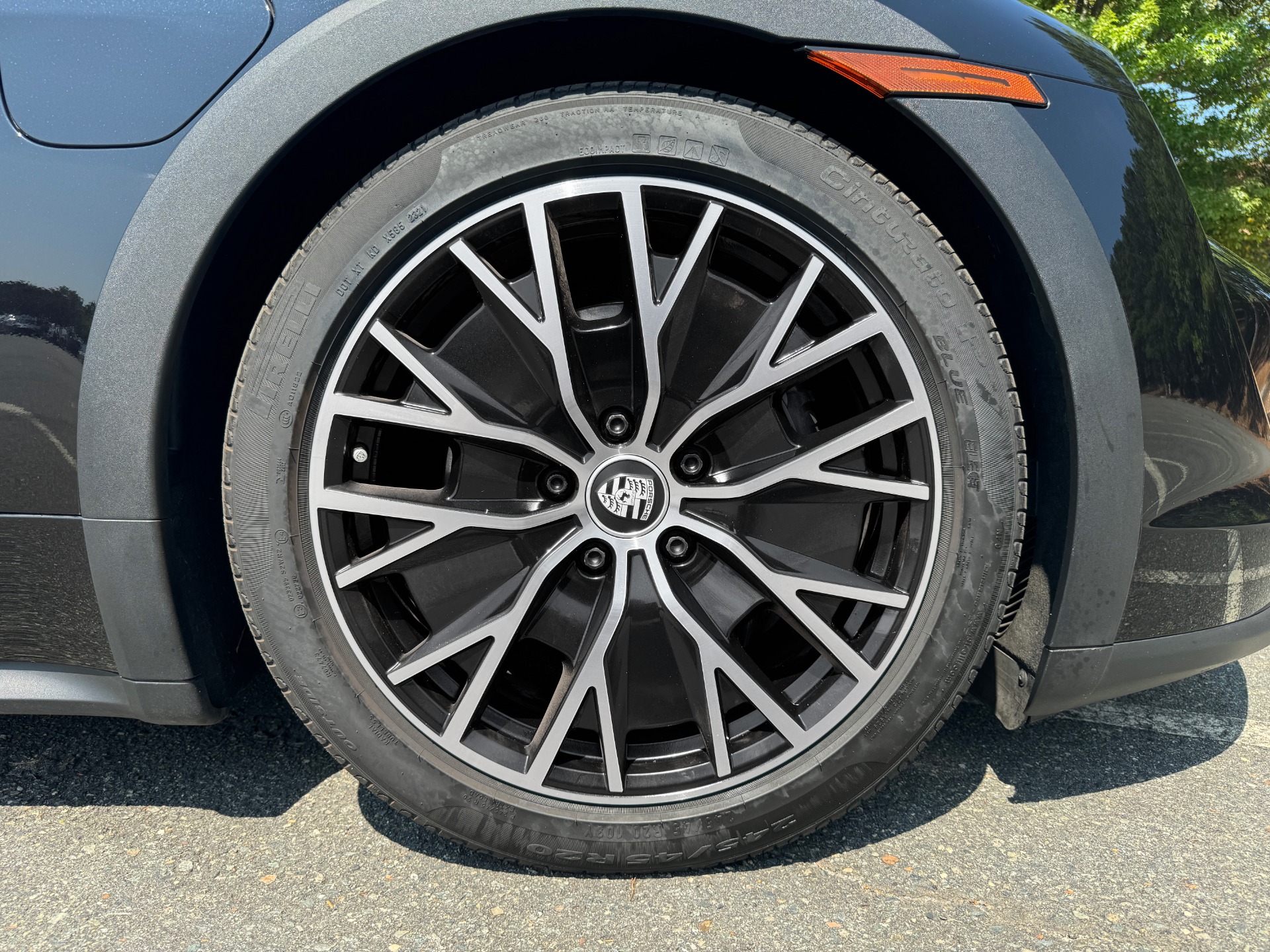 Used 2021 Porsche Taycan 4 Cross Turismo PDLS LIGHTING / SPORT SEATS / TURBO S WHEELS for sale Sold at Formula Imports in Charlotte NC 28227 62
