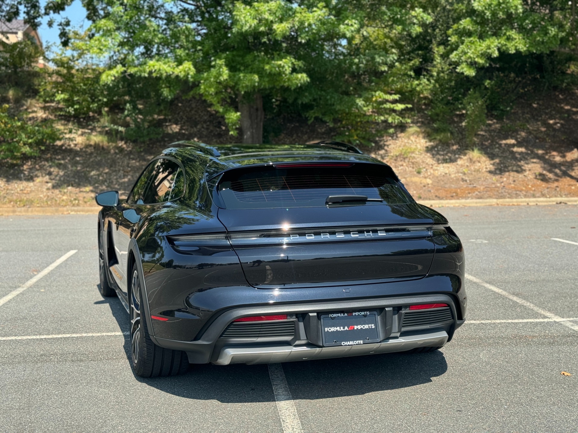 Used 2021 Porsche Taycan 4 Cross Turismo PDLS LIGHTING / SPORT SEATS / TURBO S WHEELS for sale Sold at Formula Imports in Charlotte NC 28227 9