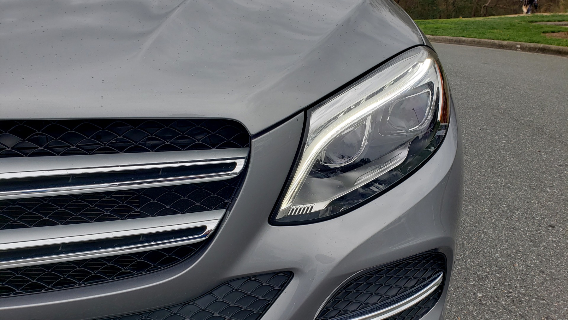 Used 2016 Mercedes-Benz GLE 350 4MATIC / PREMIUM / LIGHTING / NAV / SUNROOF / HTD STS / REAR for sale Sold at Formula Imports in Charlotte NC 28227 25