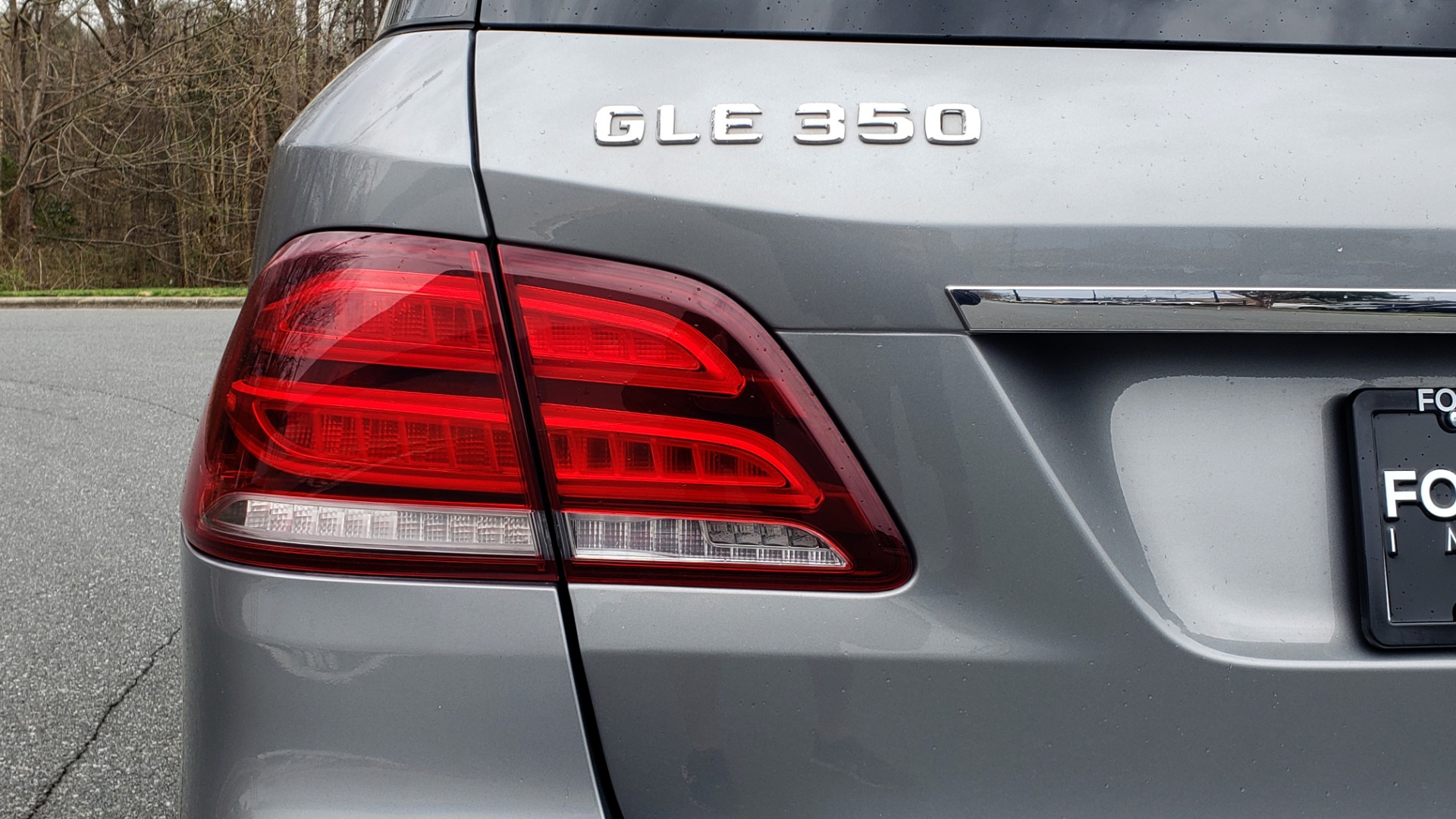 Used 2016 Mercedes-Benz GLE 350 4MATIC / PREMIUM / LIGHTING / NAV / SUNROOF / HTD STS / REAR for sale Sold at Formula Imports in Charlotte NC 28227 30