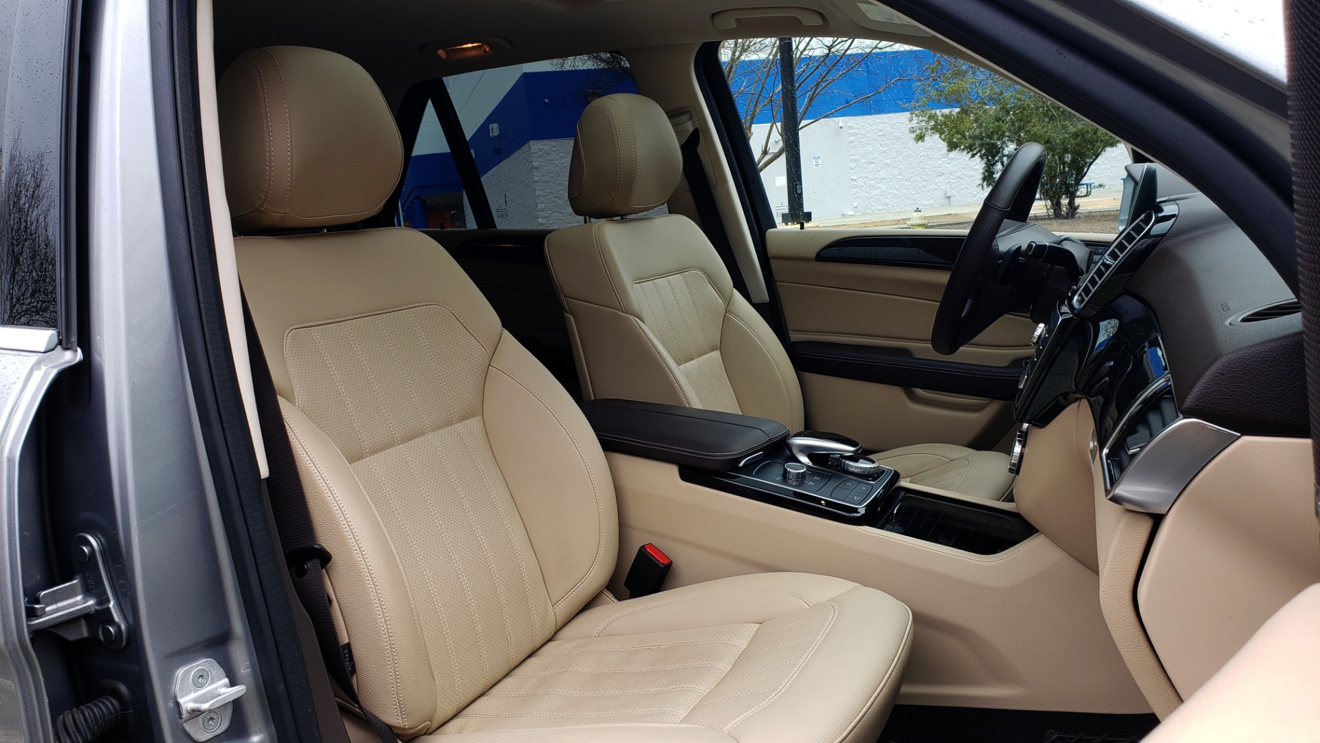 Used 2016 Mercedes-Benz GLE 350 4MATIC / PREMIUM / LIGHTING / NAV / SUNROOF / HTD STS / REAR for sale Sold at Formula Imports in Charlotte NC 28227 66