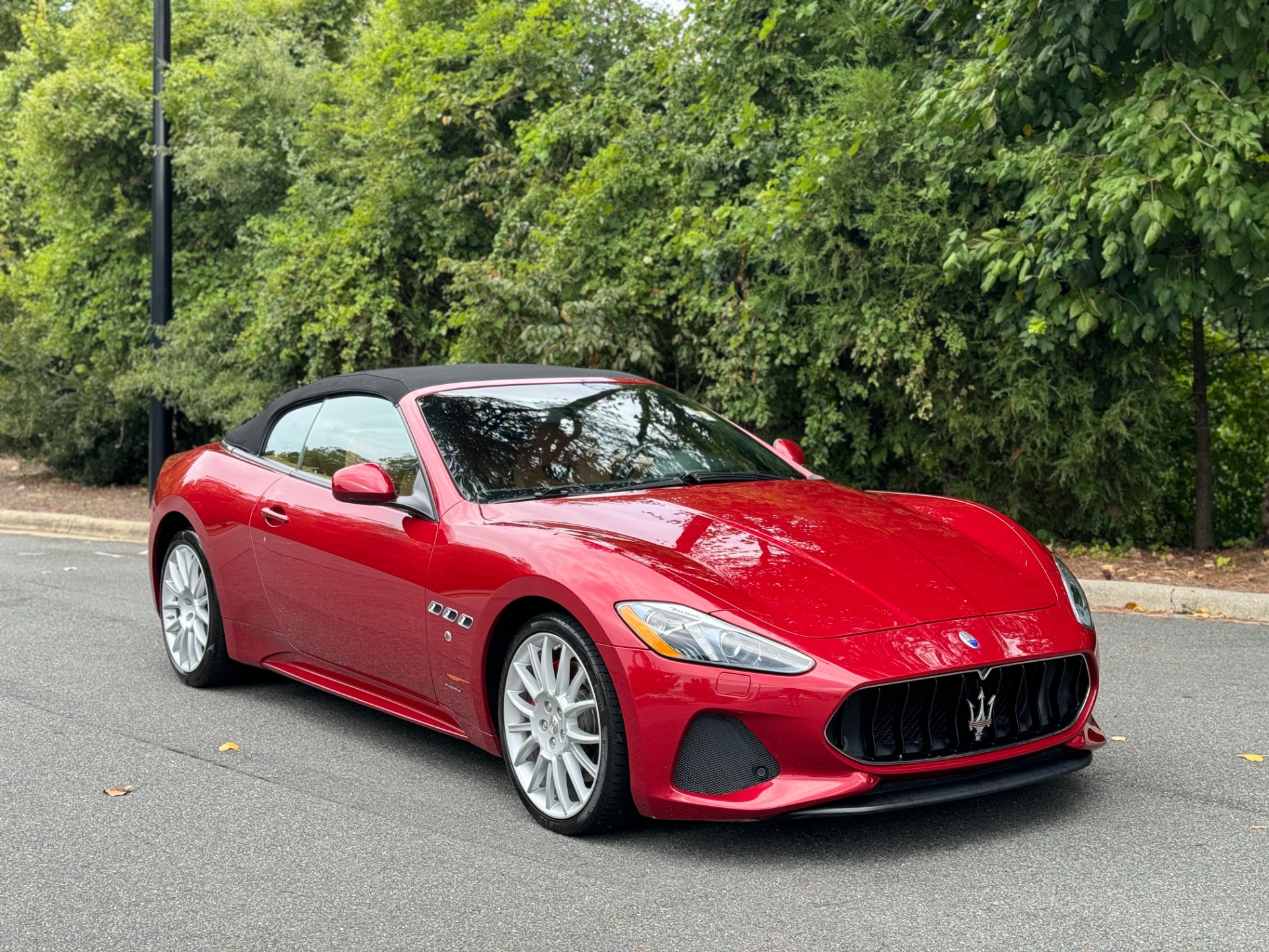Used 2018 Maserati GranTurismo Convertible SPORT/20 MC WHEELS/GLOSS TRIM for sale Sold at Formula Imports in Charlotte NC 28227 17