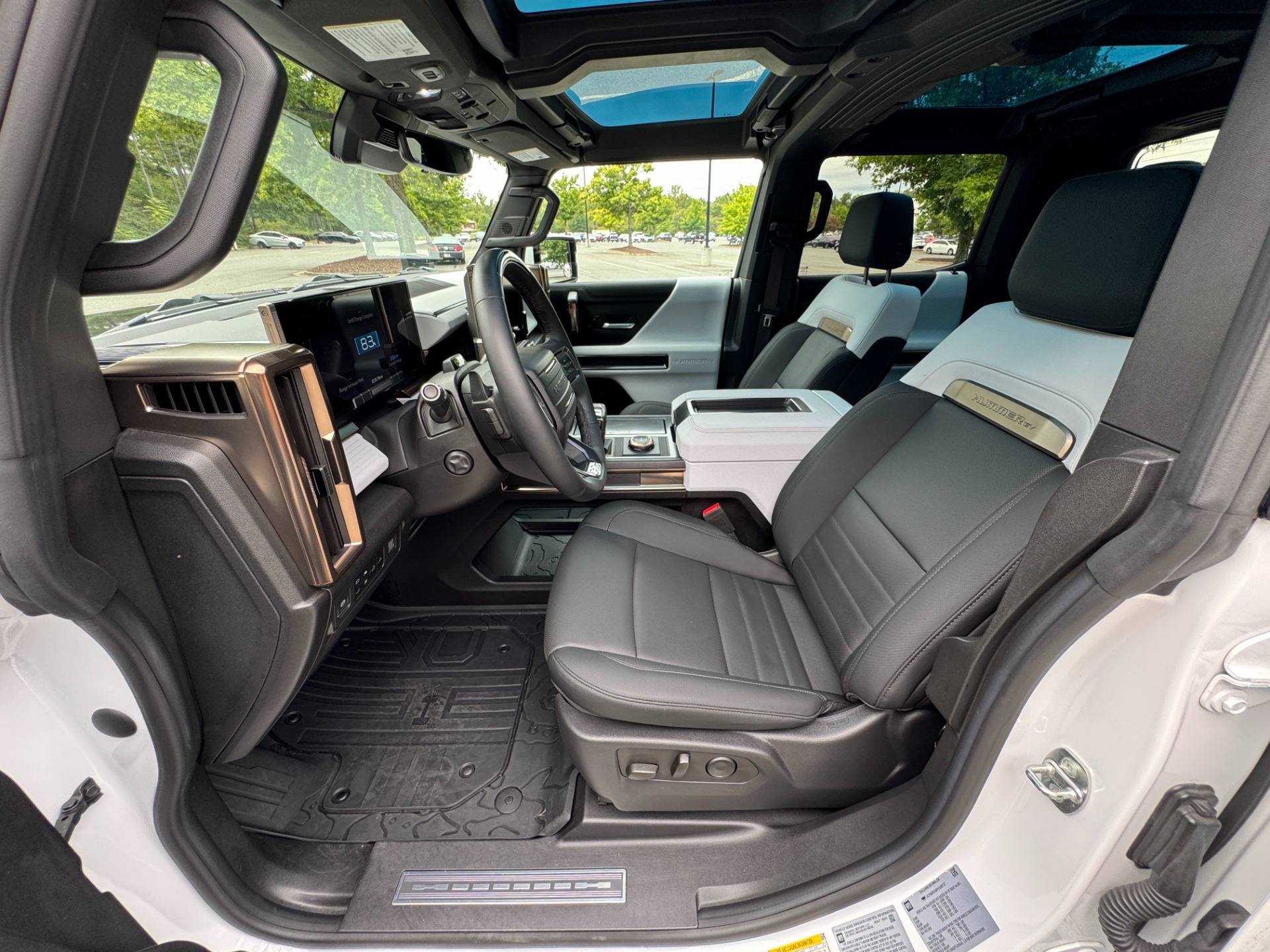 Used 2023 GMC HUMMER EV Pickup Edition 1 EDITION 1 PKG for sale Sold at Formula Imports in Charlotte NC 28227 27