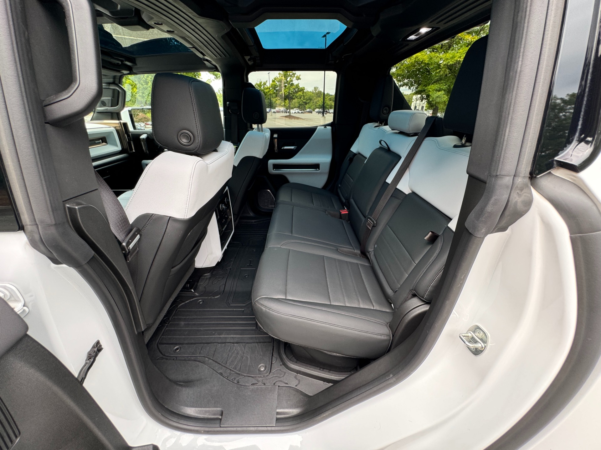 Used 2023 GMC HUMMER EV Pickup Edition 1 EDITION 1 PKG for sale Sold at Formula Imports in Charlotte NC 28227 46