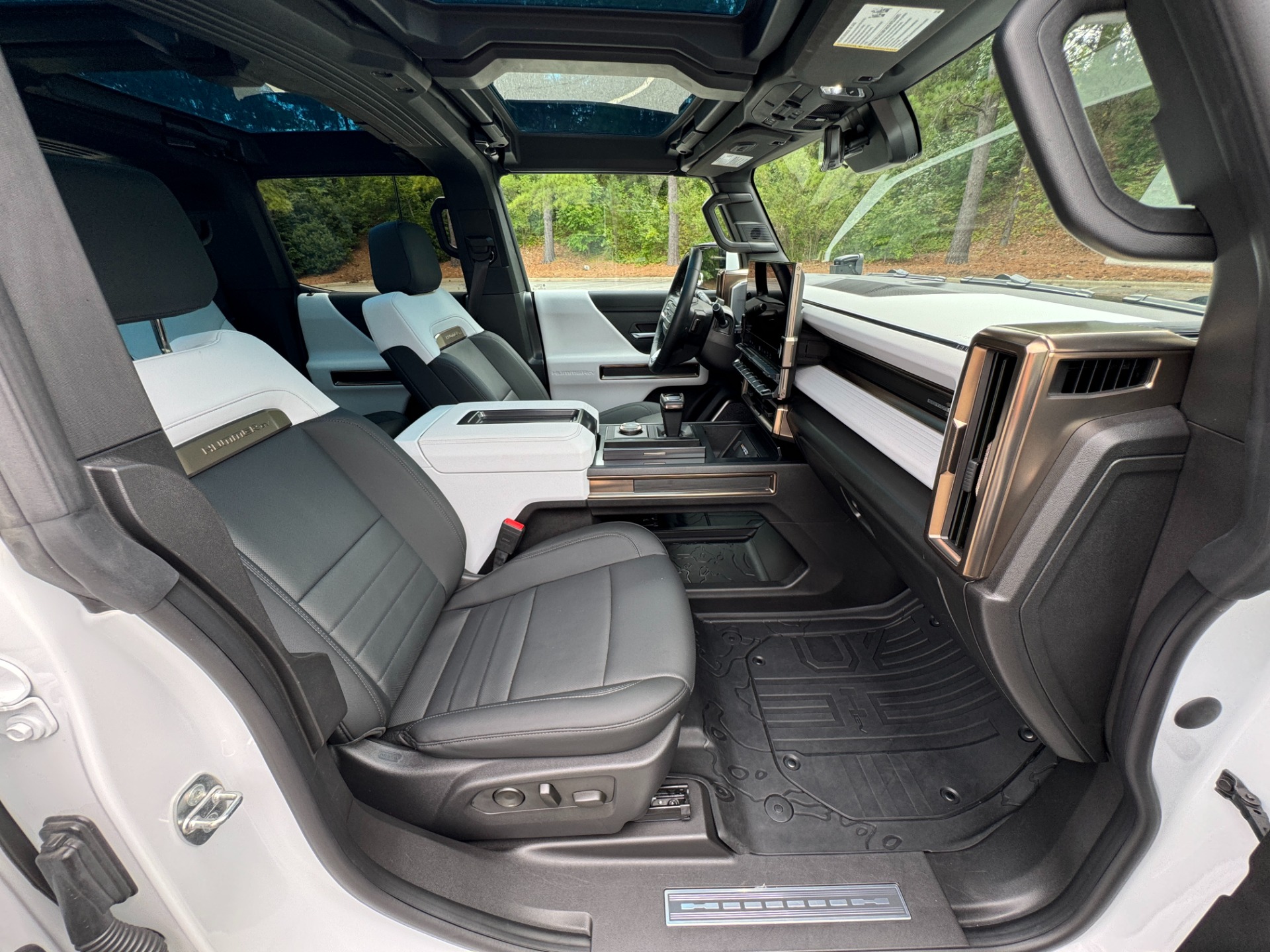 Used 2023 GMC HUMMER EV Pickup Edition 1 EDITION 1 PKG for sale Sold at Formula Imports in Charlotte NC 28227 53