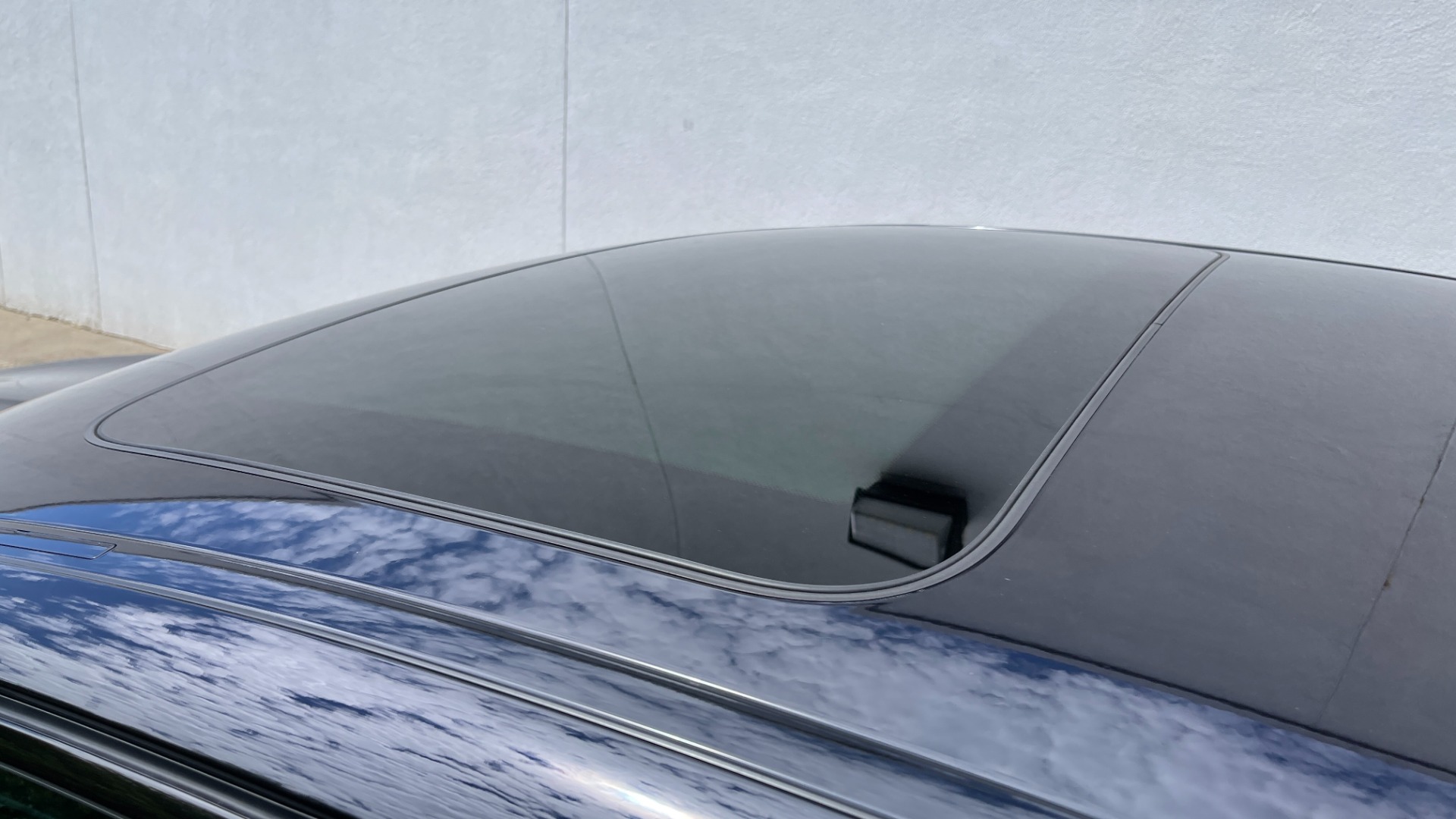 Used 2013 BMW M5 EXECUTIVE PKG / DRVR ASST / NAV / SUNROOF / REARVIEW for sale Sold at Formula Imports in Charlotte NC 28227 121