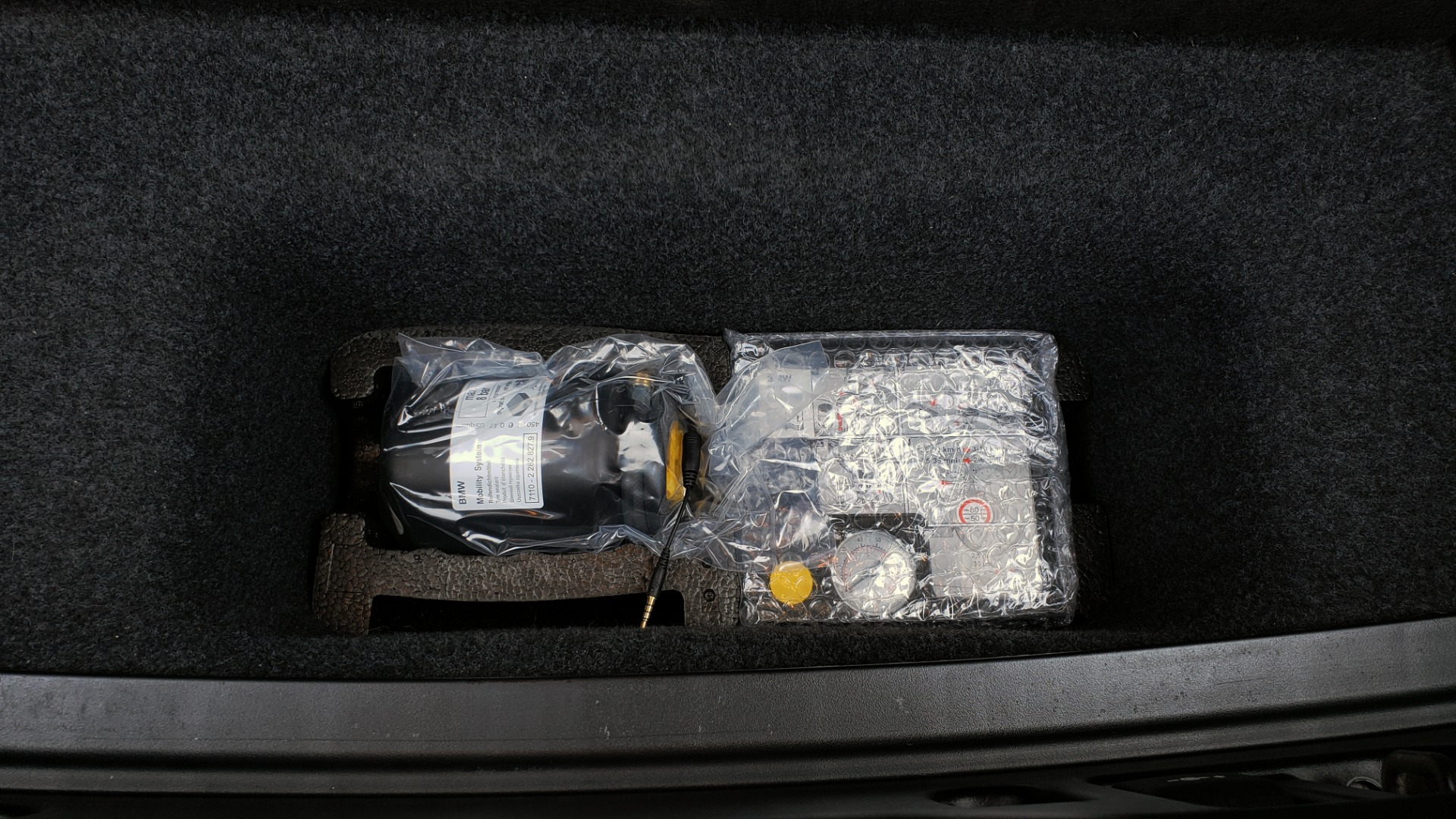Used 2013 BMW M5 EXECUTIVE PKG / DRVR ASST / NAV / SUNROOF / REARVIEW for sale Sold at Formula Imports in Charlotte NC 28227 16