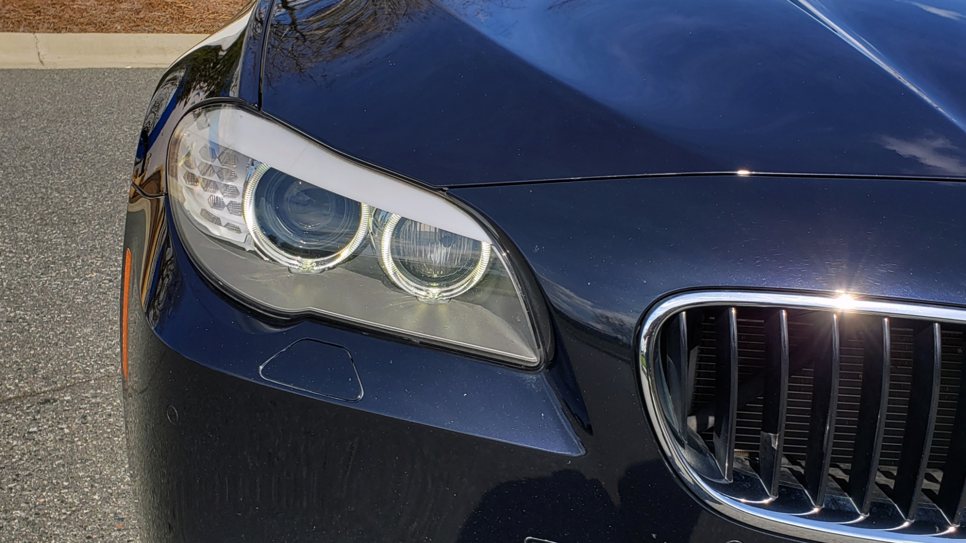 Used 2013 BMW M5 EXECUTIVE PKG / DRVR ASST / NAV / SUNROOF / REARVIEW for sale Sold at Formula Imports in Charlotte NC 28227 18