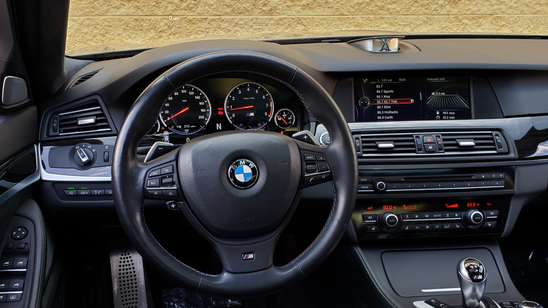 Used 2013 BMW M5 EXECUTIVE PKG / DRVR ASST / NAV / SUNROOF / REARVIEW for sale Sold at Formula Imports in Charlotte NC 28227 33