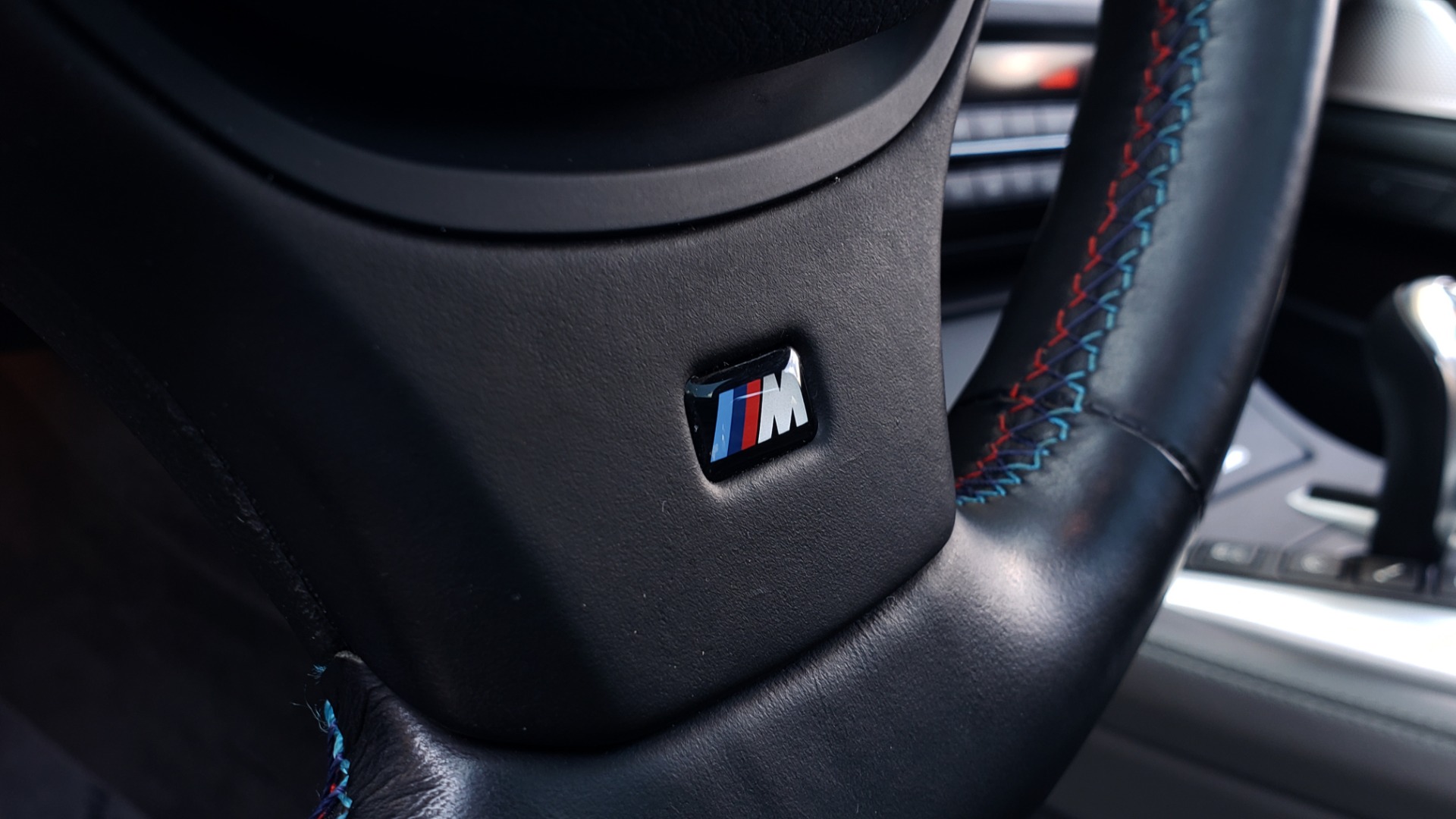 Used 2013 BMW M5 EXECUTIVE PKG / DRVR ASST / NAV / SUNROOF / REARVIEW for sale Sold at Formula Imports in Charlotte NC 28227 35