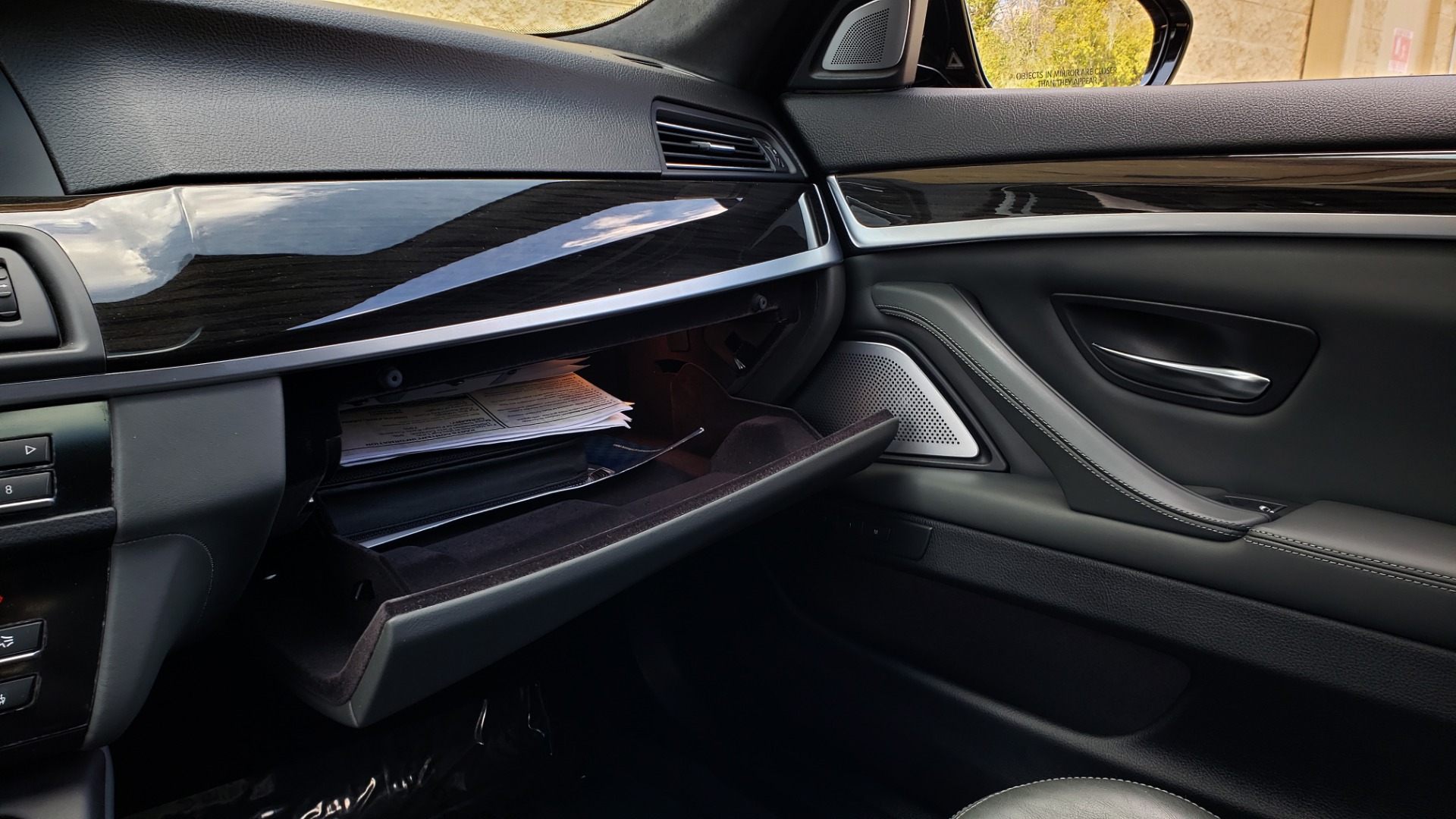 Used 2013 BMW M5 EXECUTIVE PKG / DRVR ASST / NAV / SUNROOF / REARVIEW for sale Sold at Formula Imports in Charlotte NC 28227 51