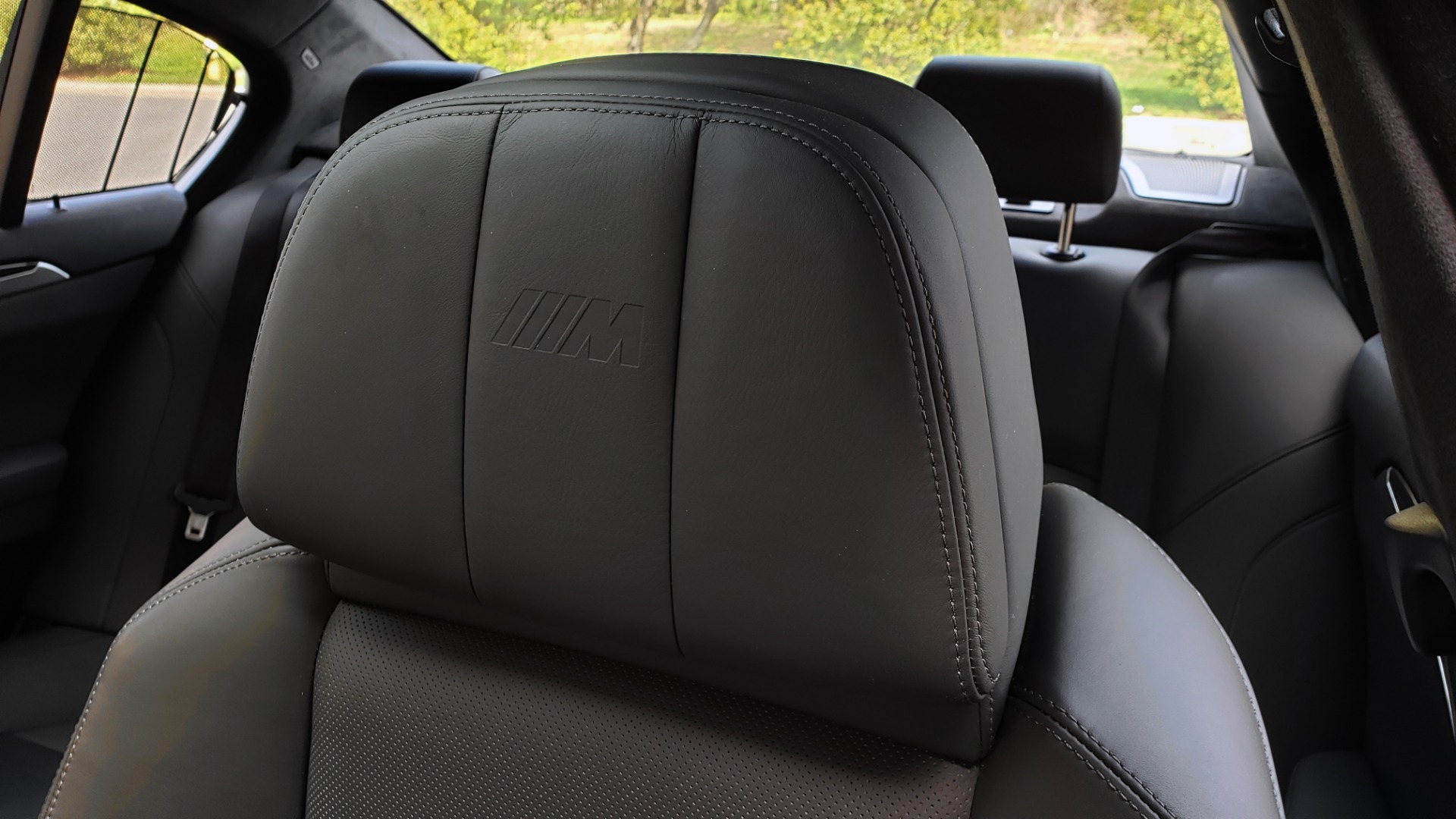 Used 2013 BMW M5 EXECUTIVE PKG / DRVR ASST / NAV / SUNROOF / REARVIEW for sale Sold at Formula Imports in Charlotte NC 28227 58