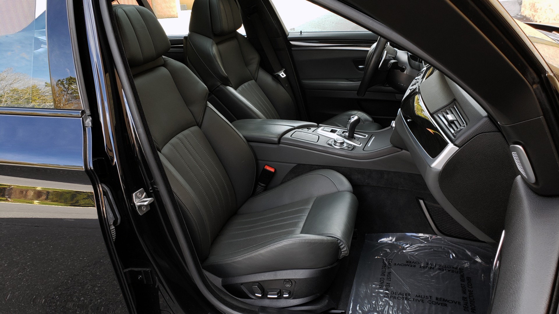 Used 2013 BMW M5 EXECUTIVE PKG / DRVR ASST / NAV / SUNROOF / REARVIEW for sale Sold at Formula Imports in Charlotte NC 28227 69