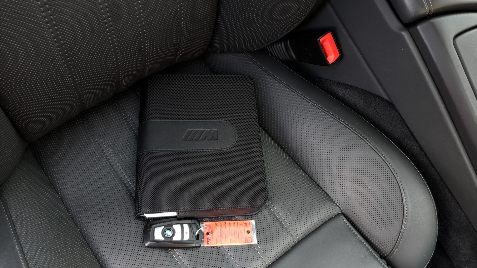 Used 2013 BMW M5 EXECUTIVE PKG / DRVR ASST / NAV / SUNROOF / REARVIEW for sale Sold at Formula Imports in Charlotte NC 28227 91