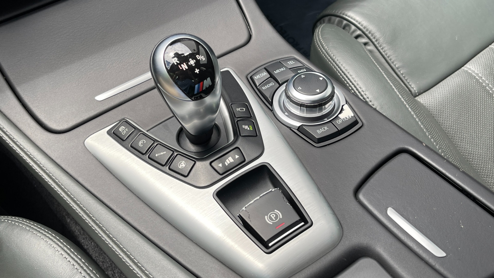 Used 2013 BMW M5 EXECUTIVE PKG / DRVR ASST / NAV / SUNROOF / REARVIEW for sale Sold at Formula Imports in Charlotte NC 28227 93