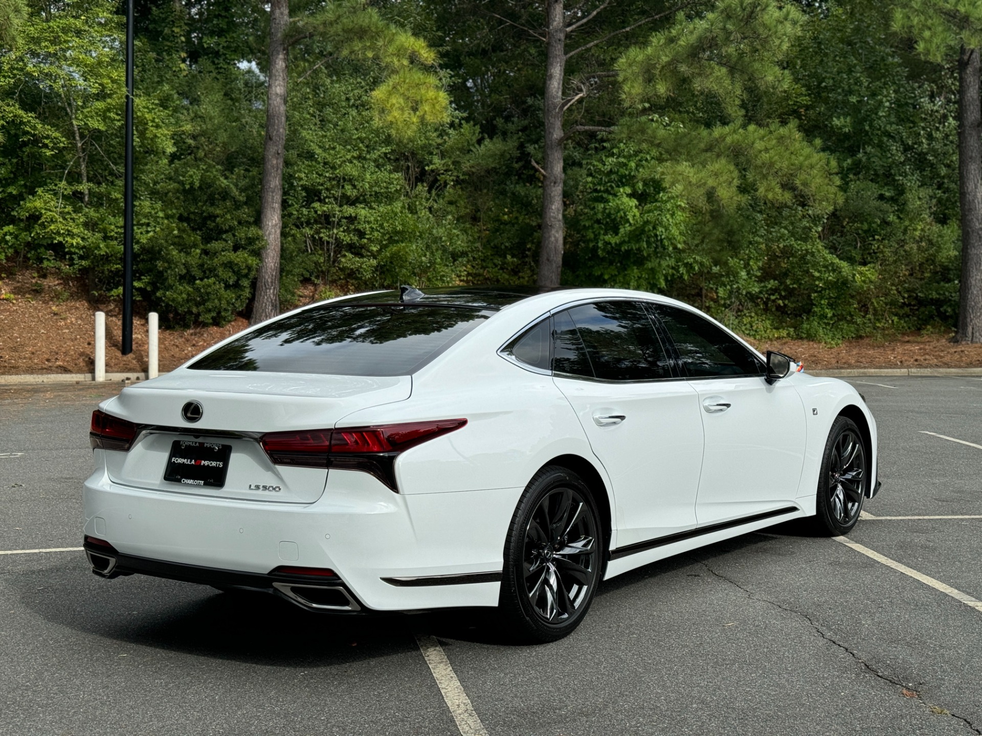 LS500 F SPORT※ 2021 Lexus LS 500 F Sport review: Japanese autobahn