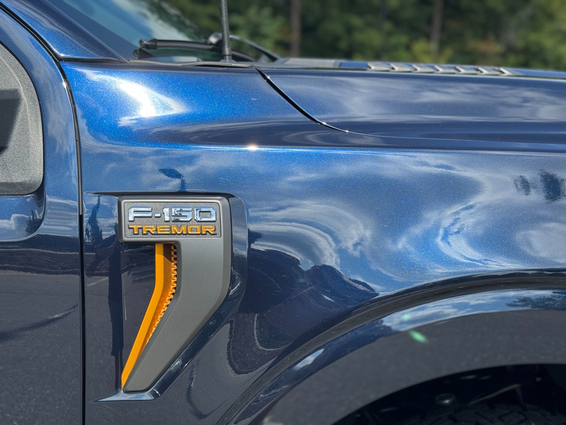 Used 2022 Ford F-150 Tremor 402A / EXTENDED RANGE TANK / COPILOT360 / MOONROOF /TOW PKG for sale Sold at Formula Imports in Charlotte NC 28227 18