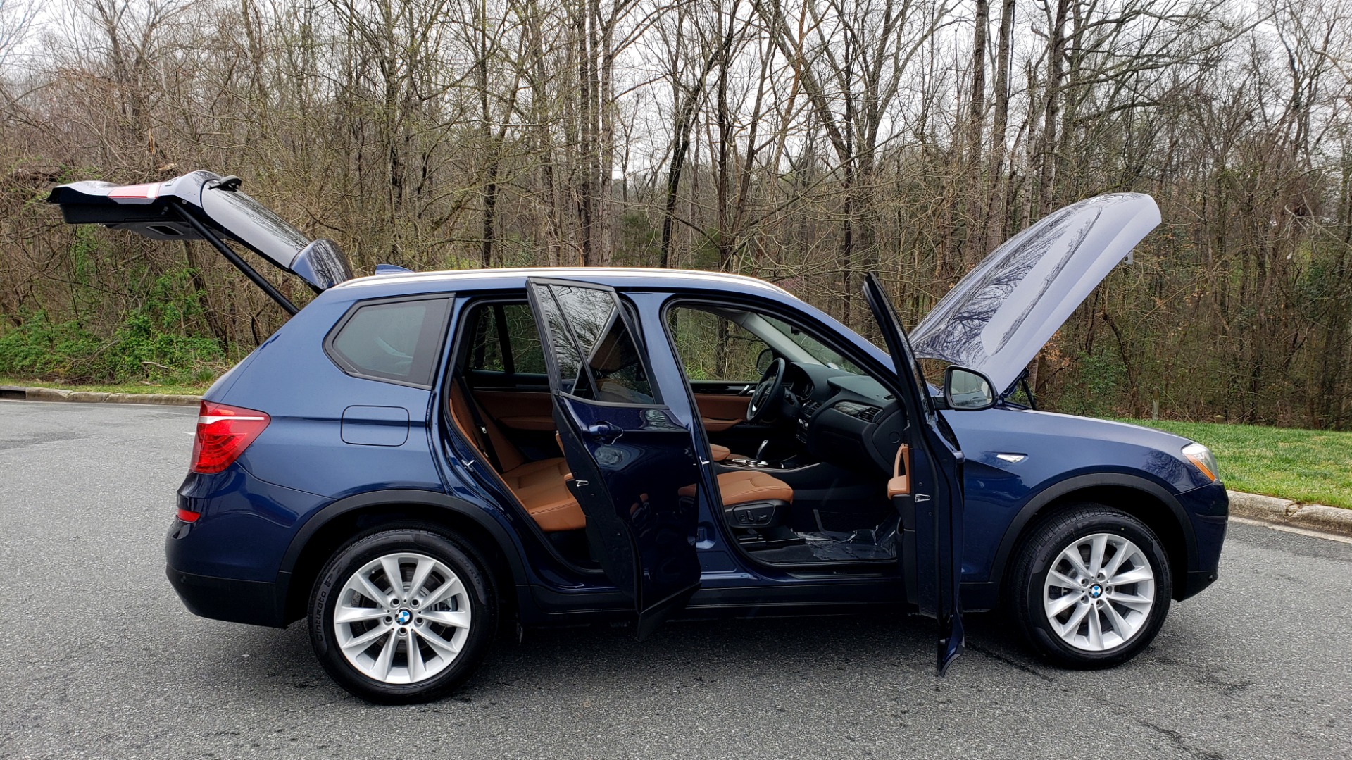 Used 2017 BMW X3 XDRIVE28I PREMIUM / DRVR ASST / CLD WTHR / REARVIEW for sale Sold at Formula Imports in Charlotte NC 28227 10