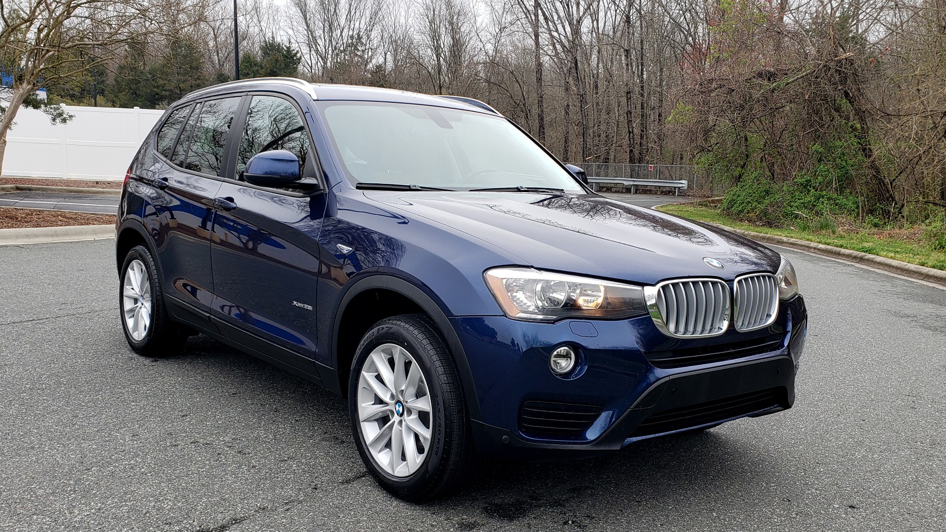 Used 2017 BMW X3 XDRIVE28I PREMIUM / DRVR ASST / CLD WTHR / REARVIEW for sale Sold at Formula Imports in Charlotte NC 28227 4