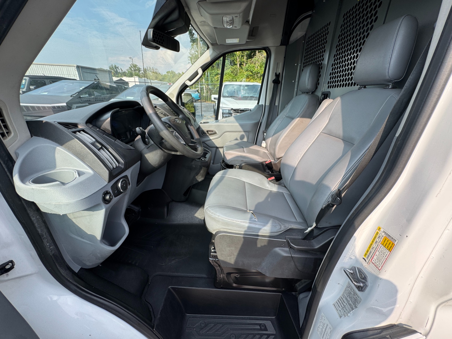 Used 2019 Ford Transit Van HIGH ROOF//PREF PKG//CRUISE CONTROL for sale Sold at Formula Imports in Charlotte NC 28227 18