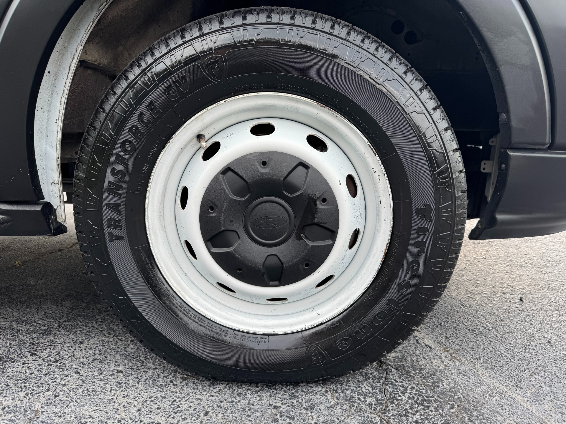 Used 2019 Ford Transit Van HIGH ROOF//PREF PKG//CRUISE CONTROL for sale Sold at Formula Imports in Charlotte NC 28227 45