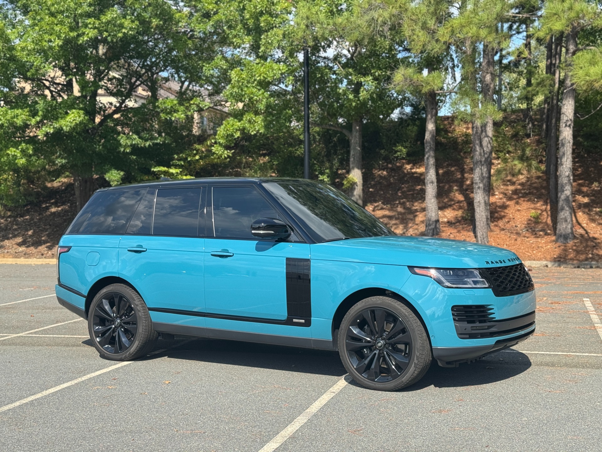 Used 2021 Land Rover Range Rover Fifty 50TH EDITION / SWB / 22IN WHEELS / ARUBA METALLIC for sale Sold at Formula Imports in Charlotte NC 28227 15