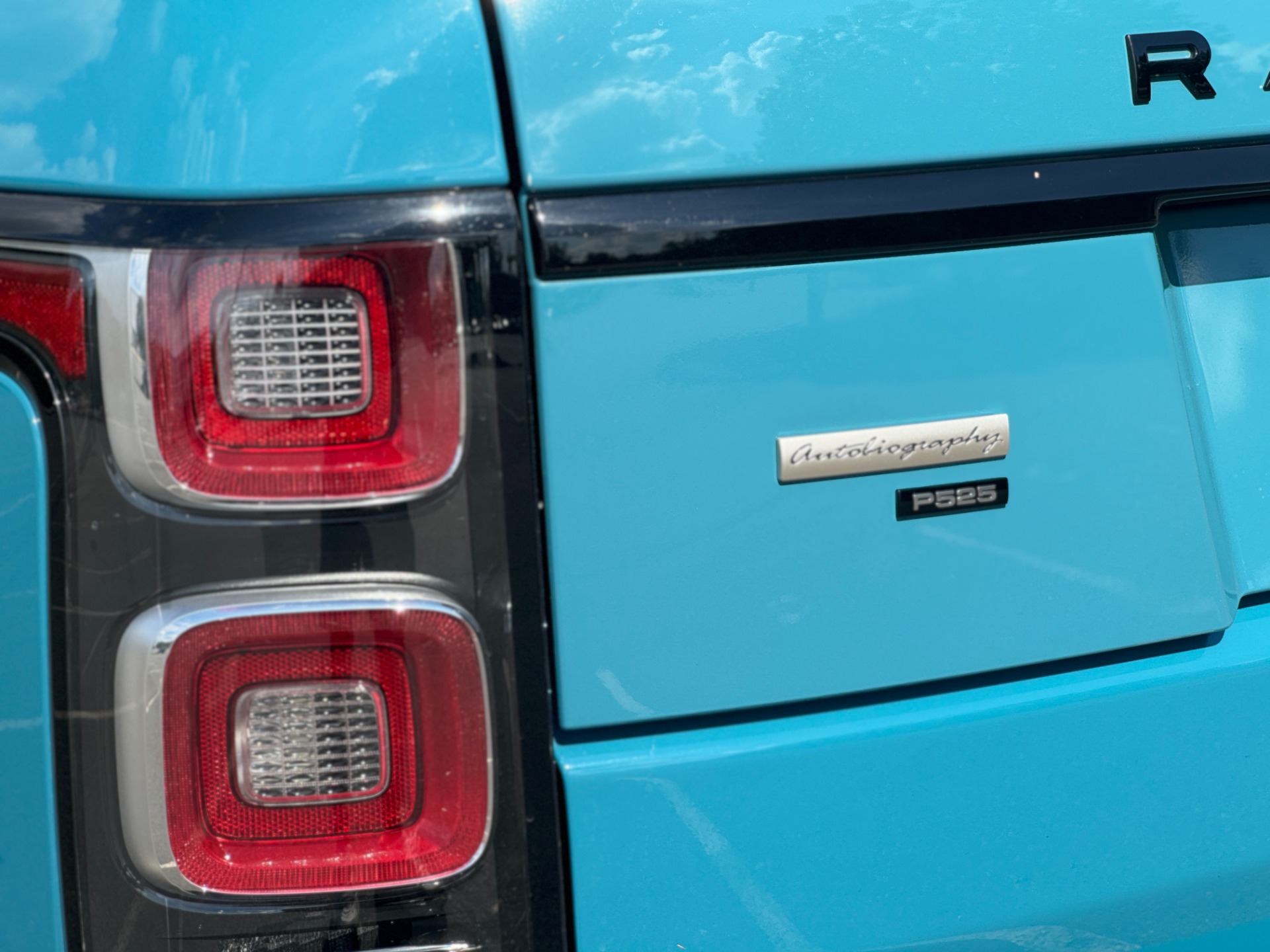 Bumper Kit | LAND ROVER RANGE ROVER AUTOBIOGRAPHY FIFTY EDITION SWB 2021 Bumper Kit | LAND ROVER RANGE ROVER AUTOBIOGRAPHY FIFTY EDITION SWB 2021