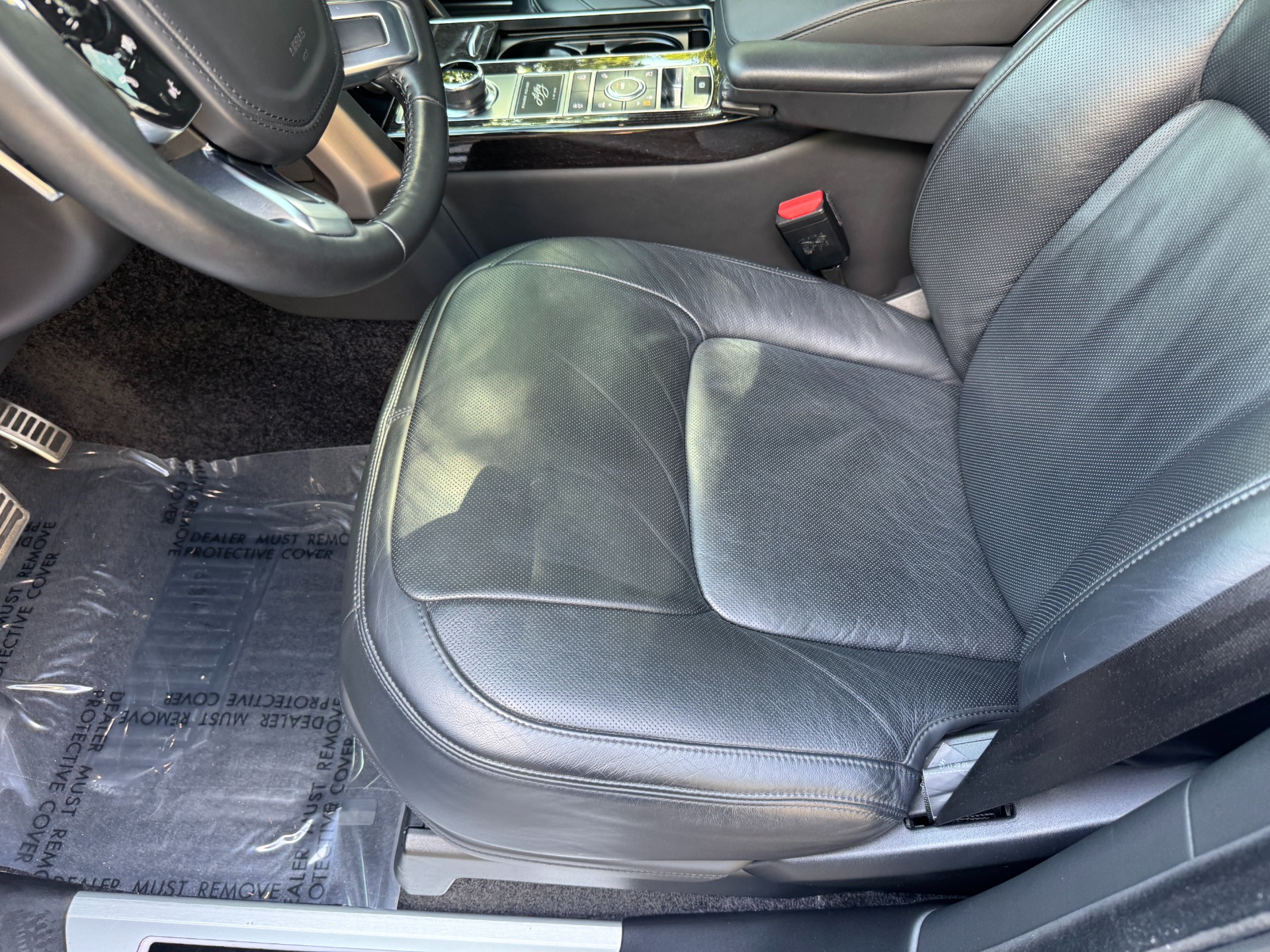 Used 2021 Land Rover Range Rover Fifty 50TH EDITION / SWB / 22IN WHEELS / ARUBA METALLIC for sale Sold at Formula Imports in Charlotte NC 28227 24