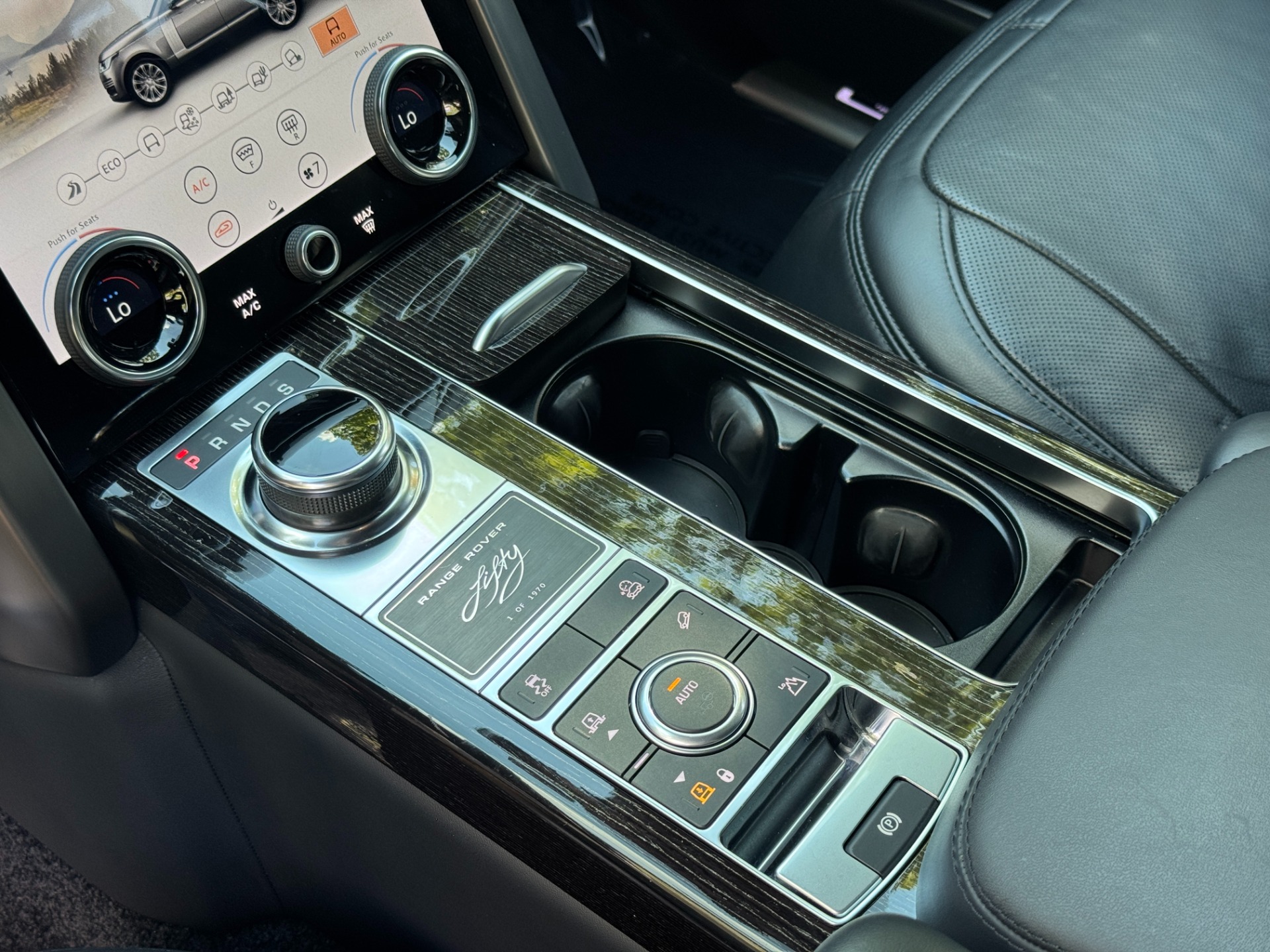 Used 2021 Land Rover Range Rover Fifty 50TH EDITION / SWB / 22IN WHEELS / ARUBA METALLIC for sale Sold at Formula Imports in Charlotte NC 28227 35