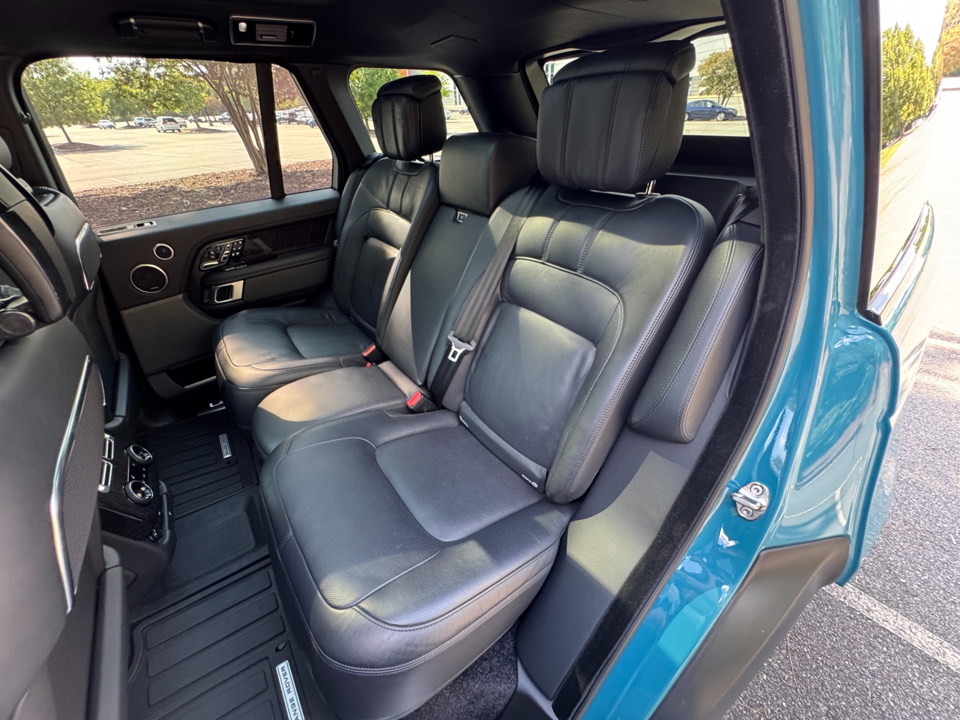 Used 2021 Land Rover Range Rover Fifty 50TH EDITION / SWB / 22IN WHEELS / ARUBA METALLIC for sale Sold at Formula Imports in Charlotte NC 28227 42